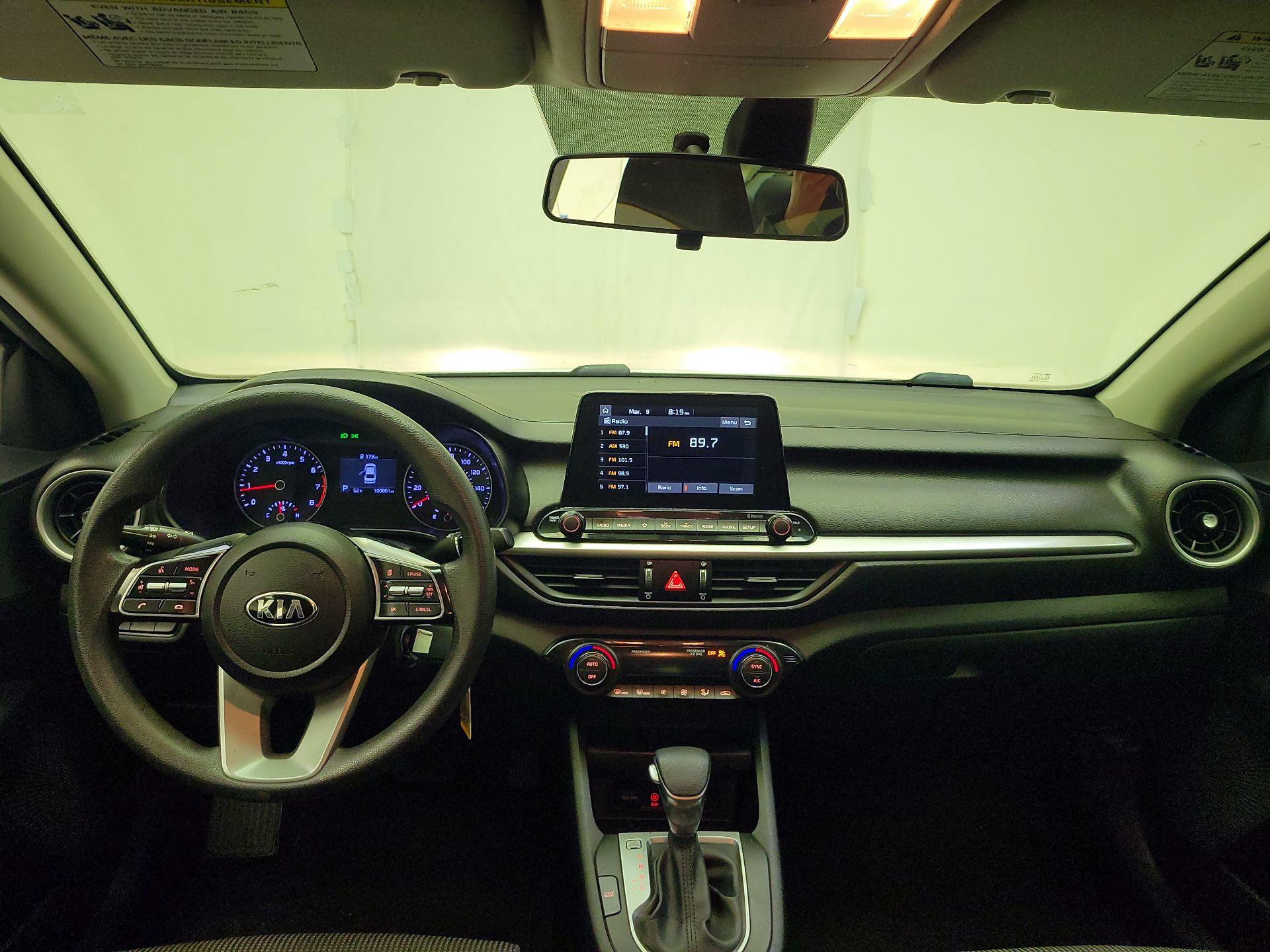 Thumbnail: 2019 Kia Forte - 8