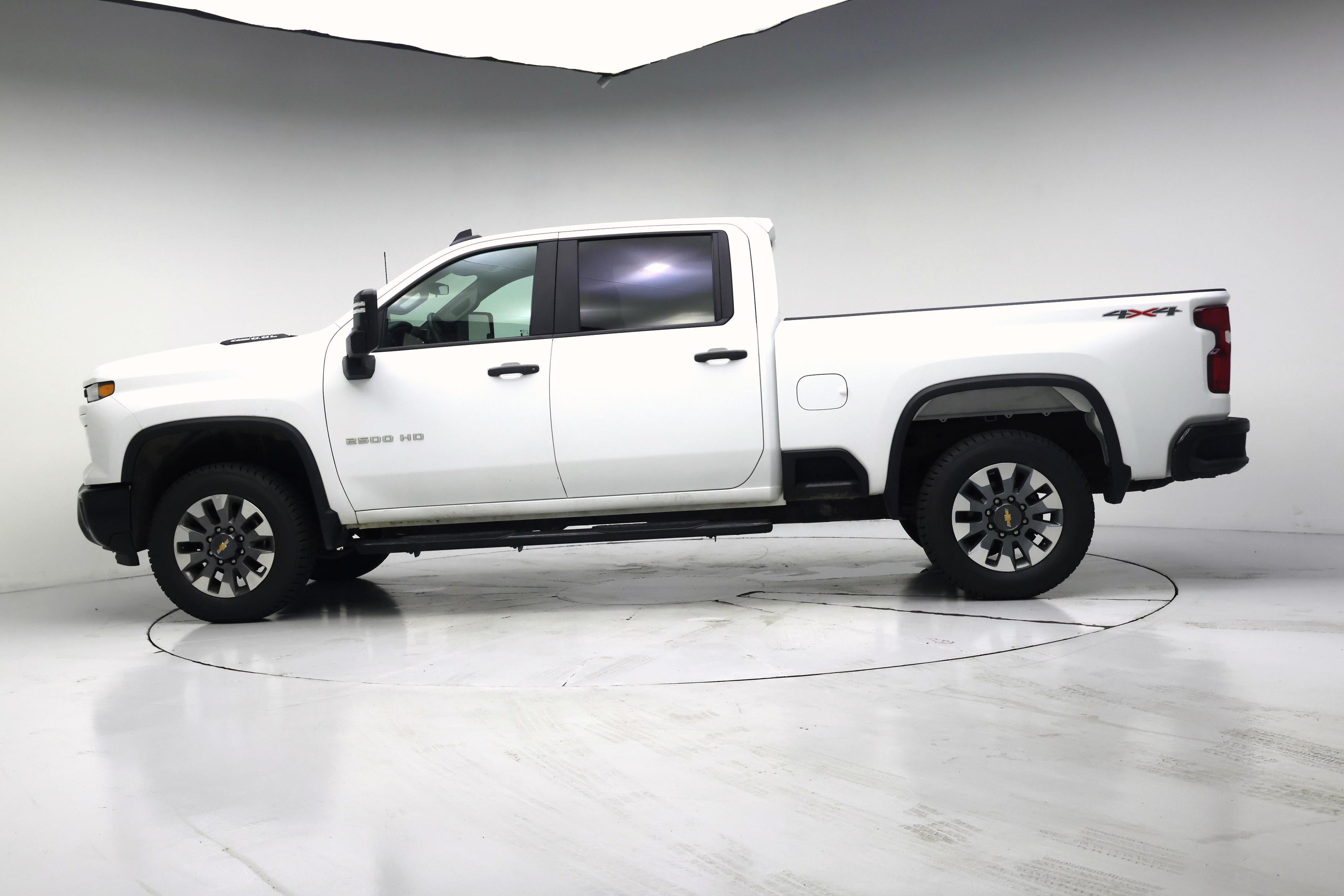 Thumbnail: 2024 Chevrolet Silverado 2500 - 3