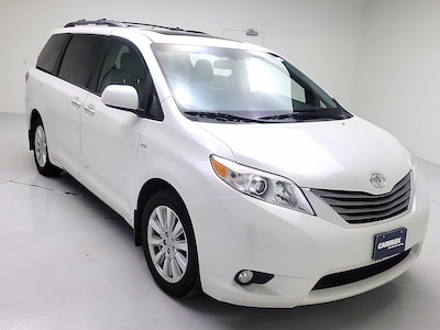 2017 Toyota Sienna XLE