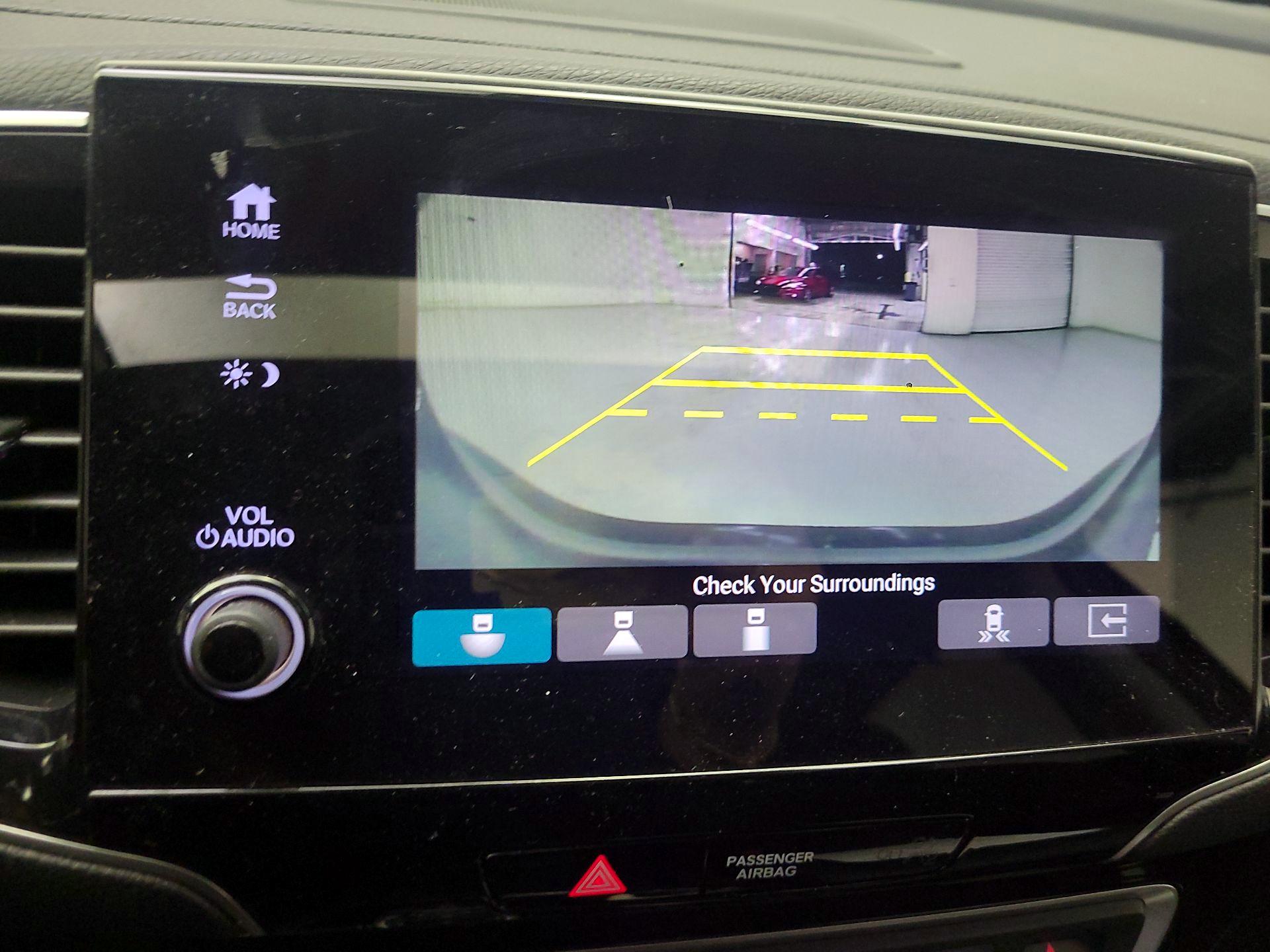 Thumbnail: 2019 Honda Pilot - 13