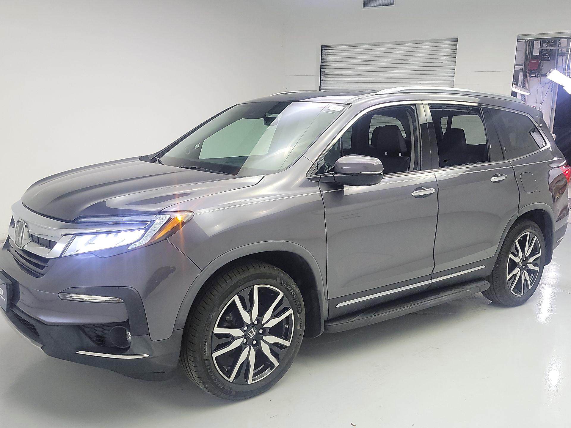 Thumbnail: 2019 Honda Pilot - 3