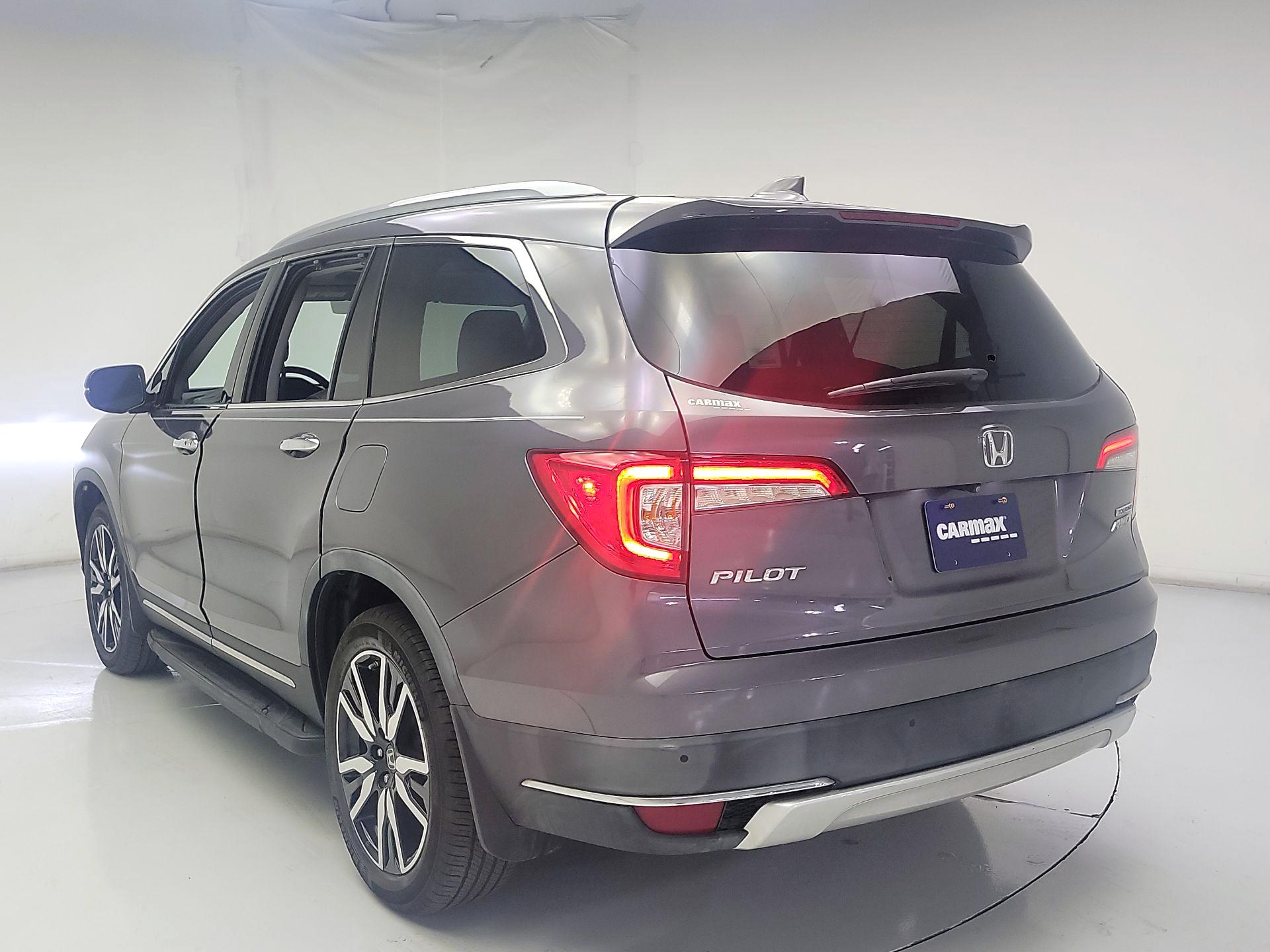 Thumbnail: 2019 Honda Pilot - 7