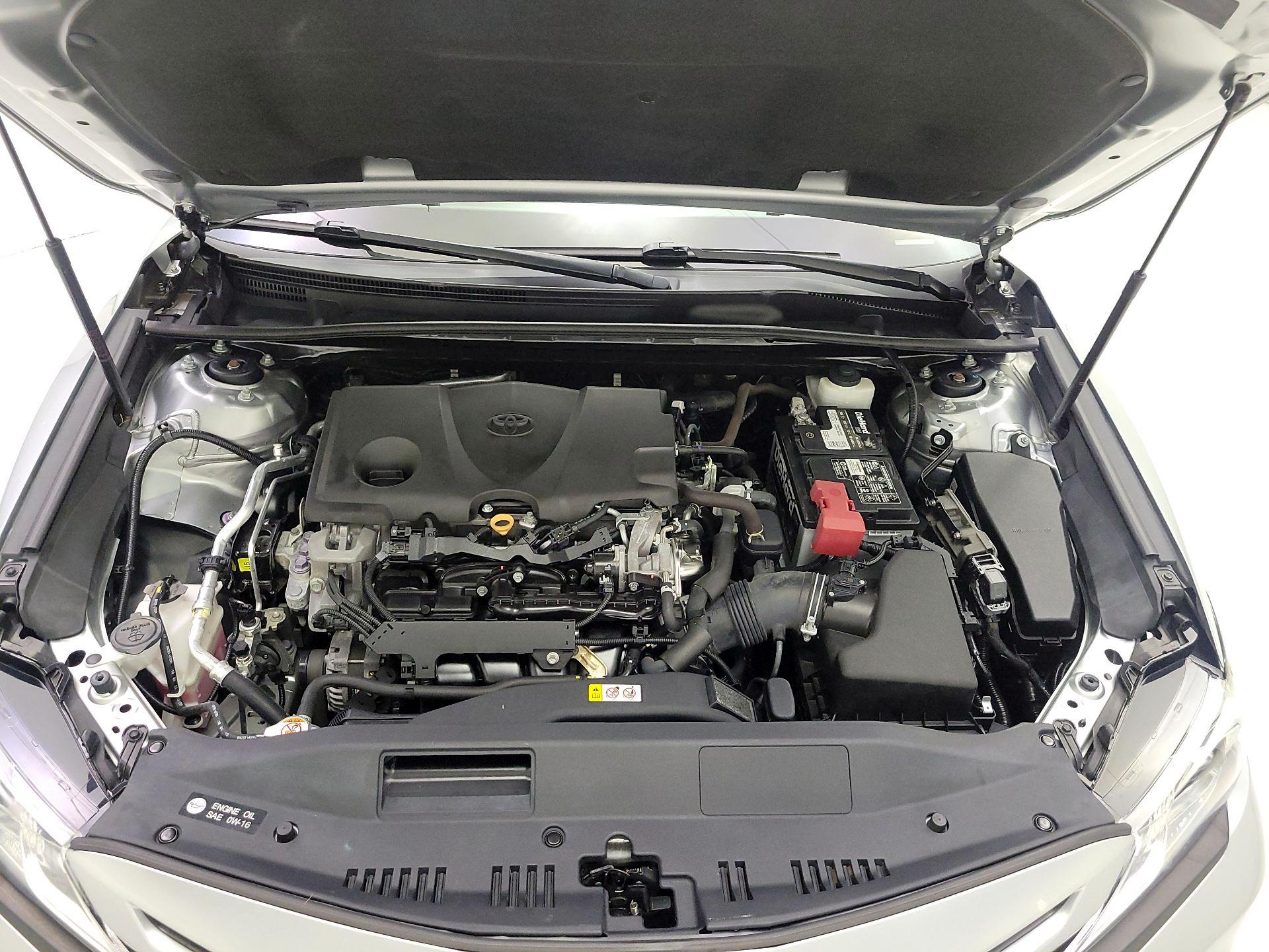 Thumbnail: 2019 Toyota Camry - 19