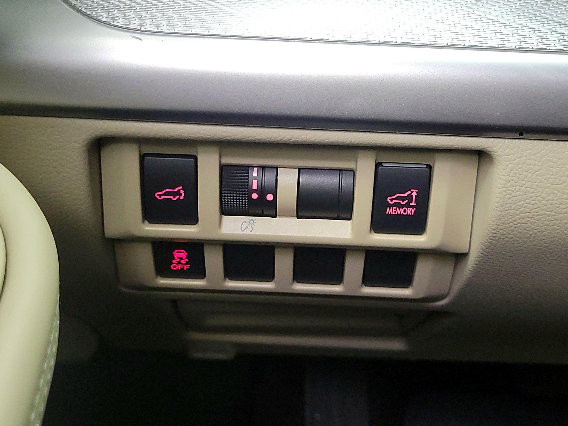 Thumbnail: 2015 Subaru Outback - 11