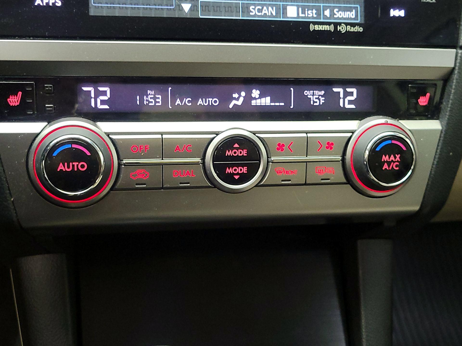 Thumbnail: 2015 Subaru Outback - 15