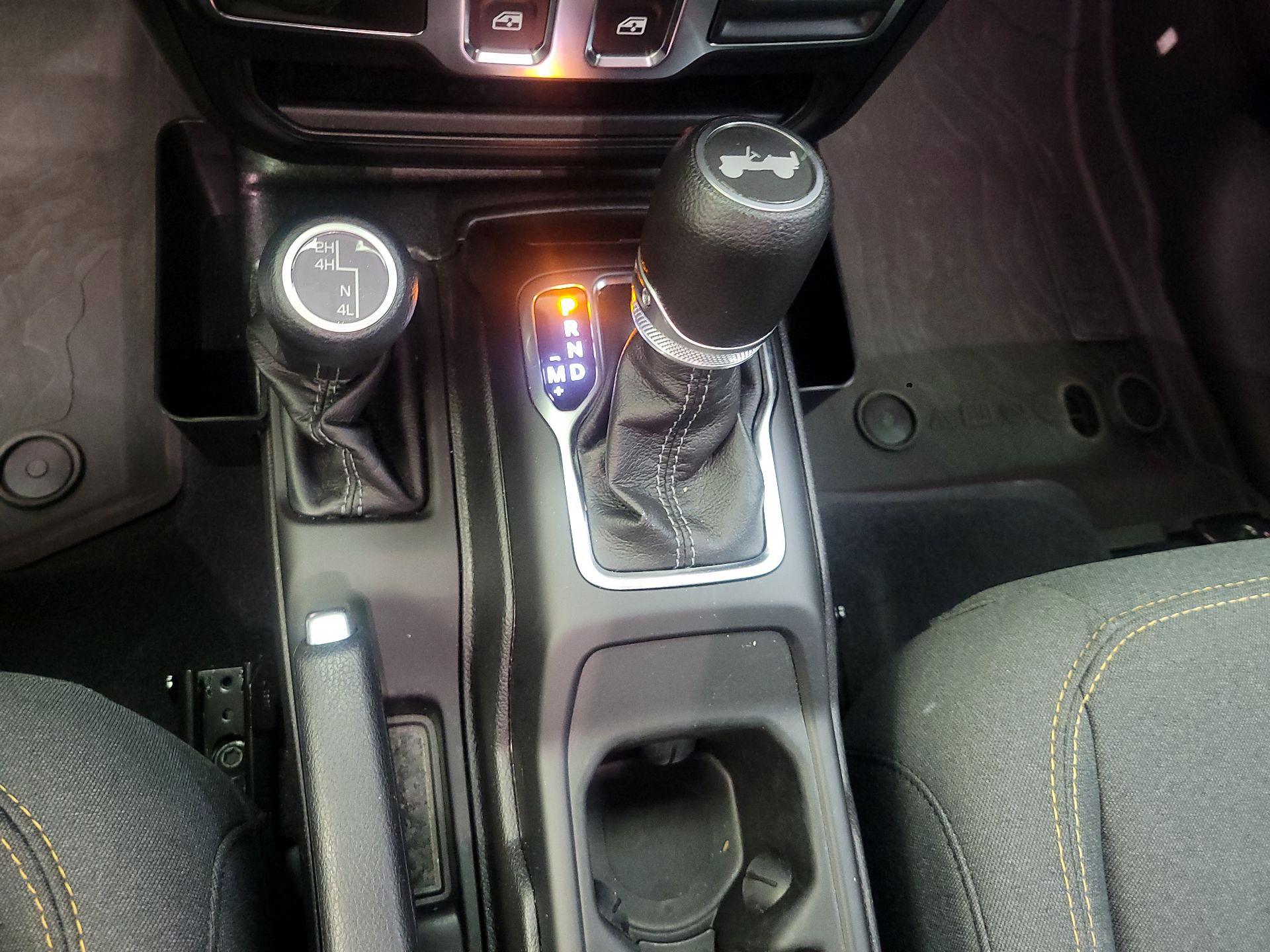 Thumbnail: 2024 Jeep Wrangler - 15