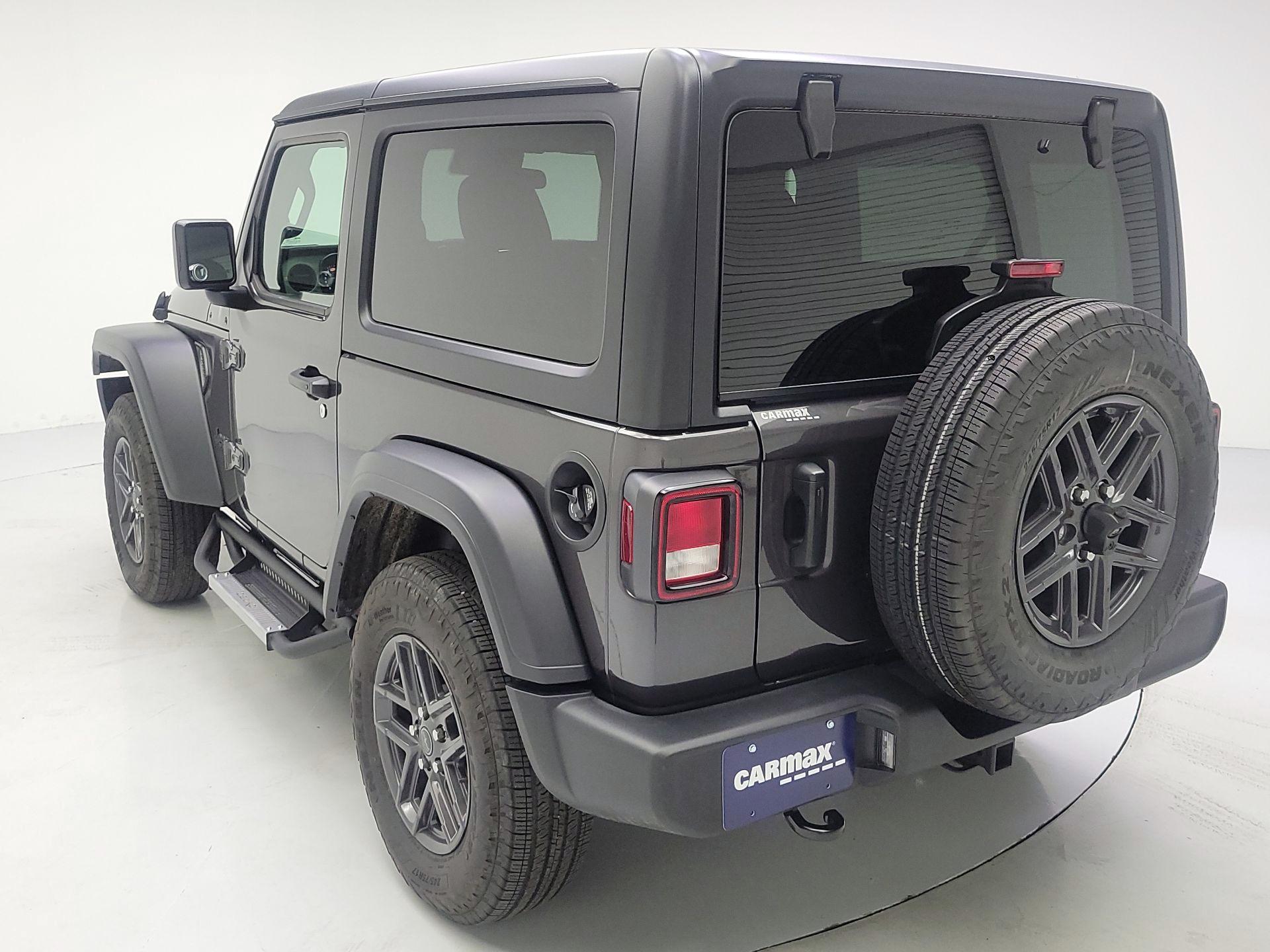 Thumbnail: 2024 Jeep Wrangler - 7