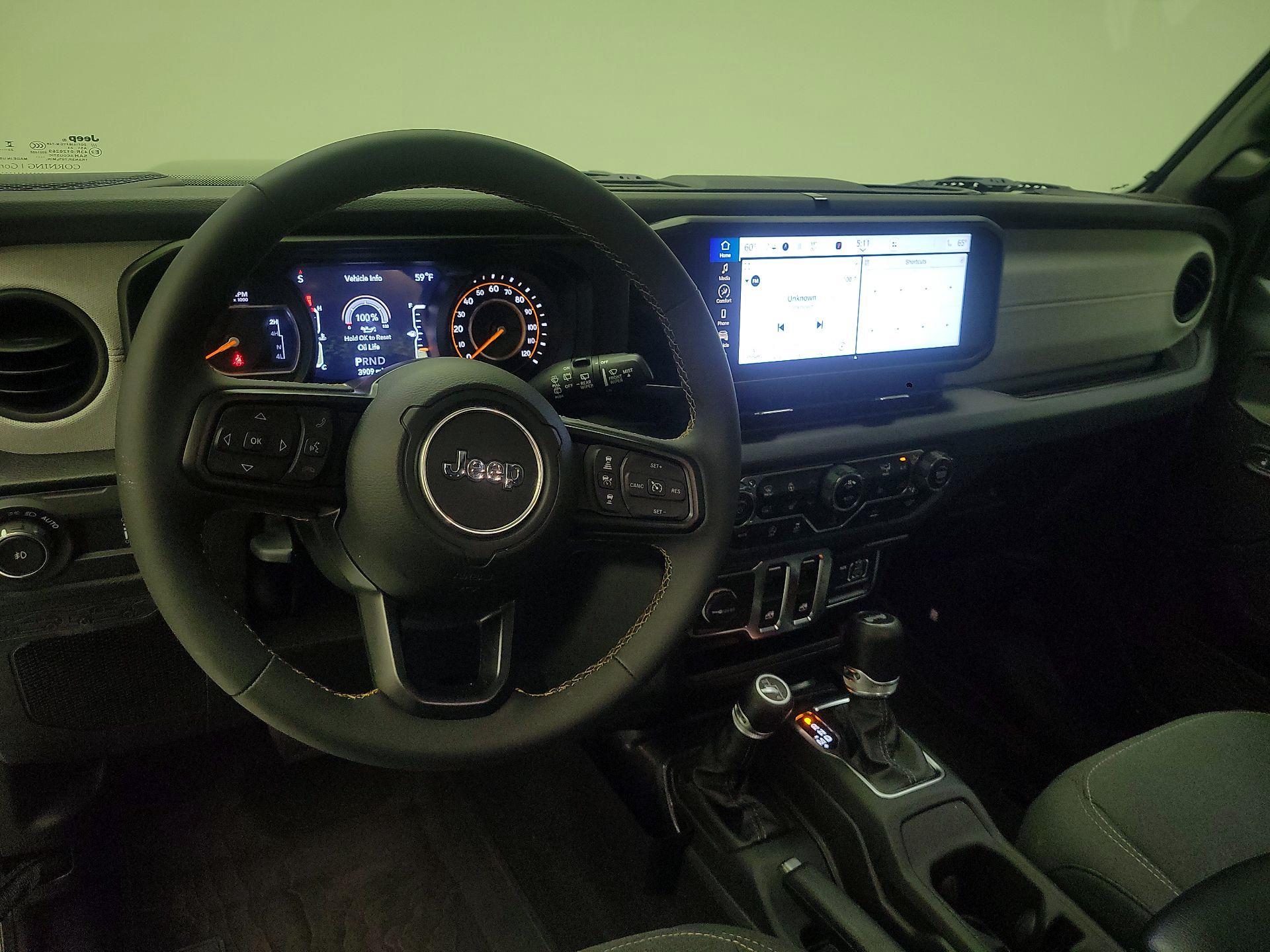 Thumbnail: 2024 Jeep Wrangler - 8