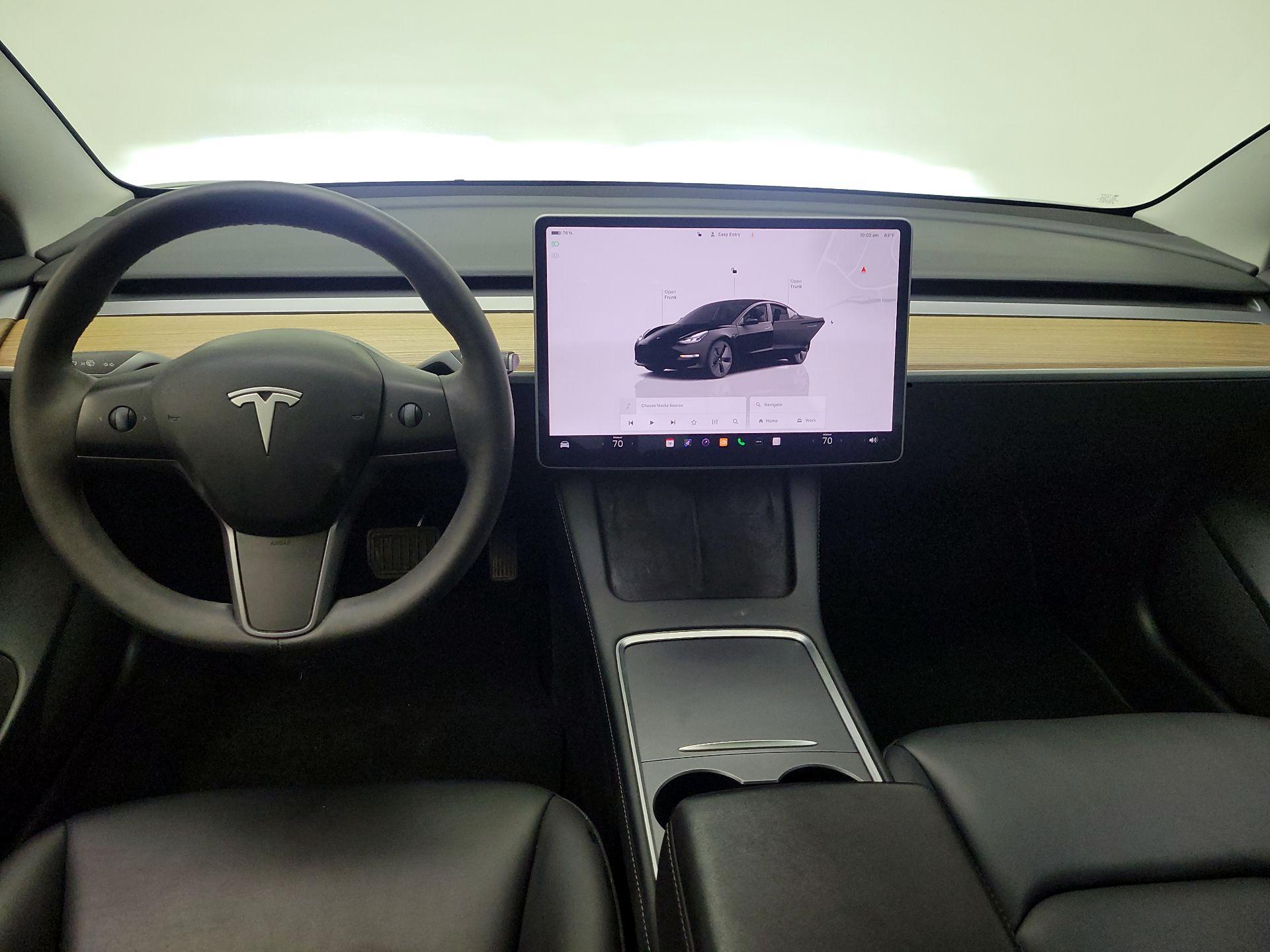 Thumbnail: 2023 Tesla Model 3 - 9