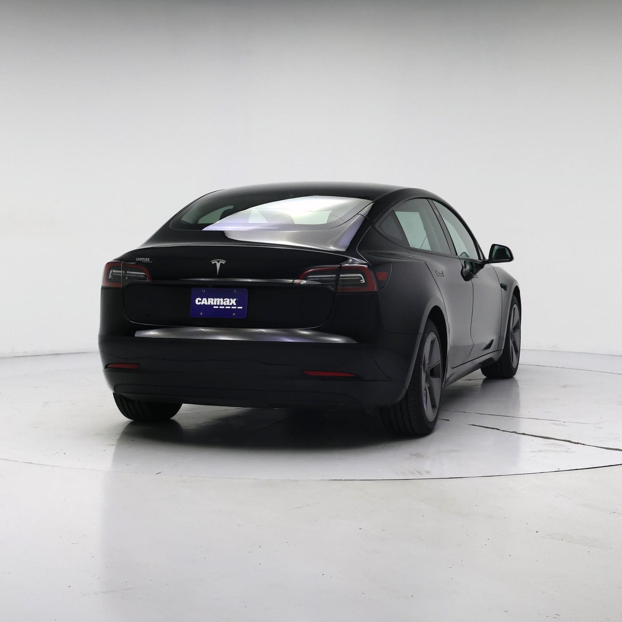 Thumbnail: 2023 Tesla Model 3 - 8