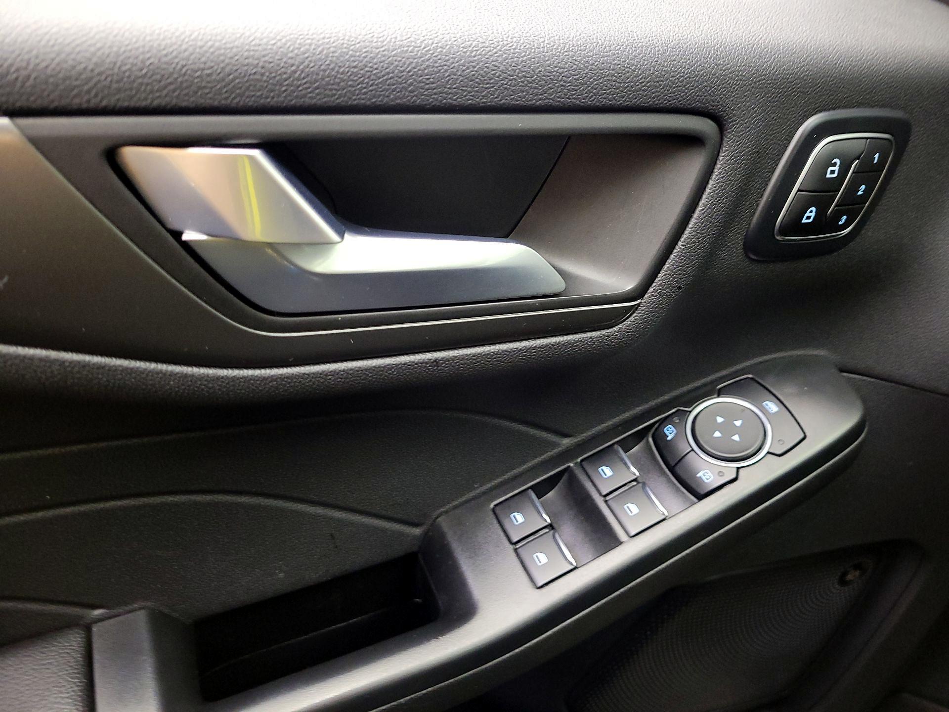 Thumbnail: 2024 Ford Escape - 10