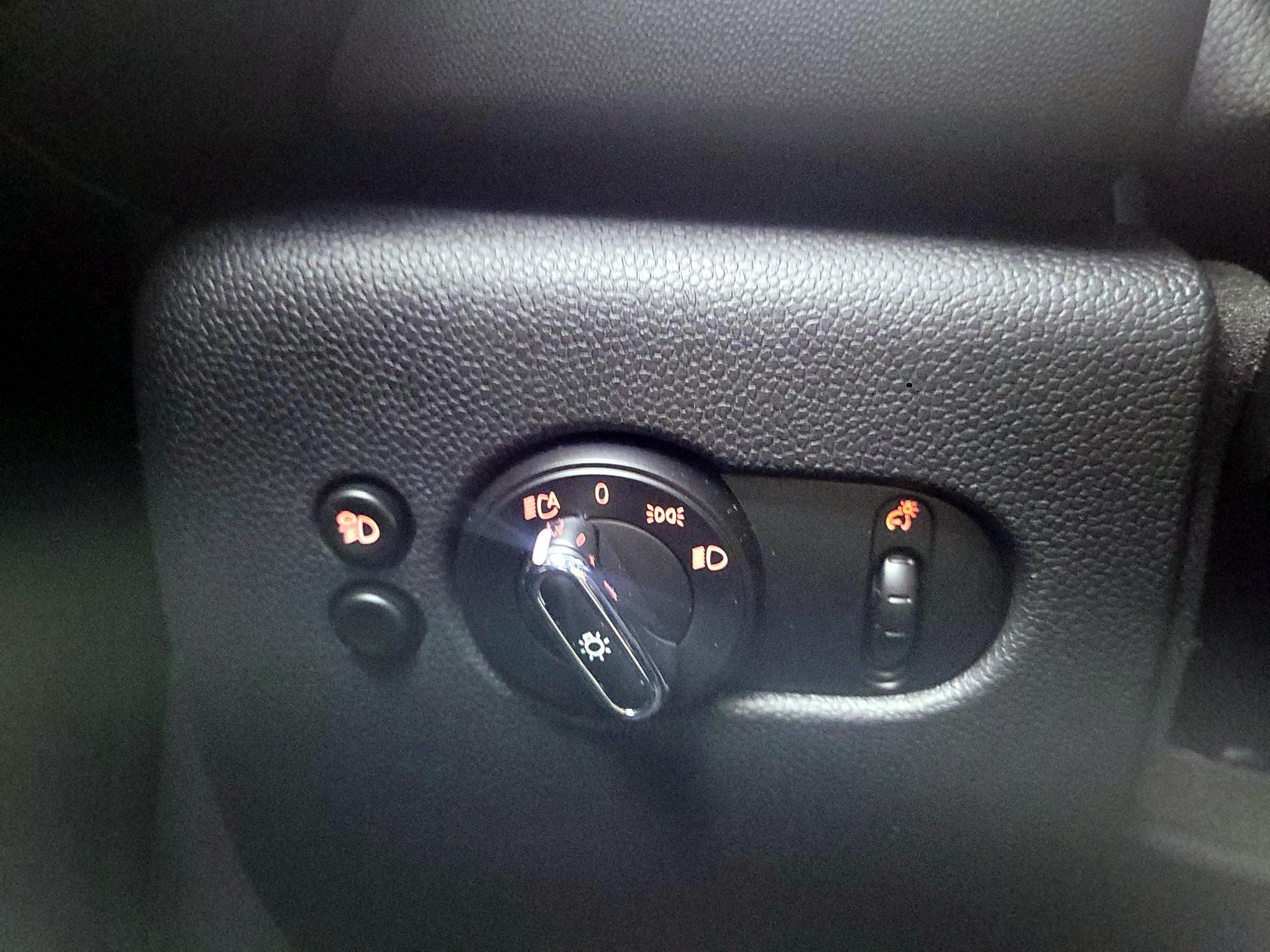 Thumbnail: 2023 MINI Cooper Hardtop - 11