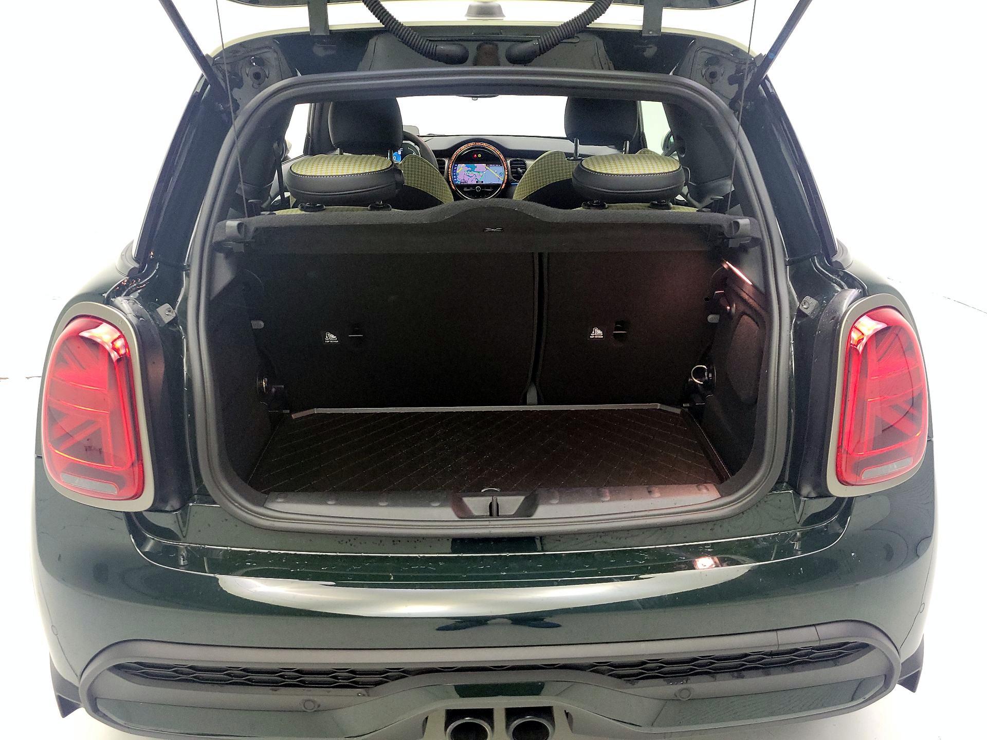 Thumbnail: 2023 MINI Cooper Hardtop - 20