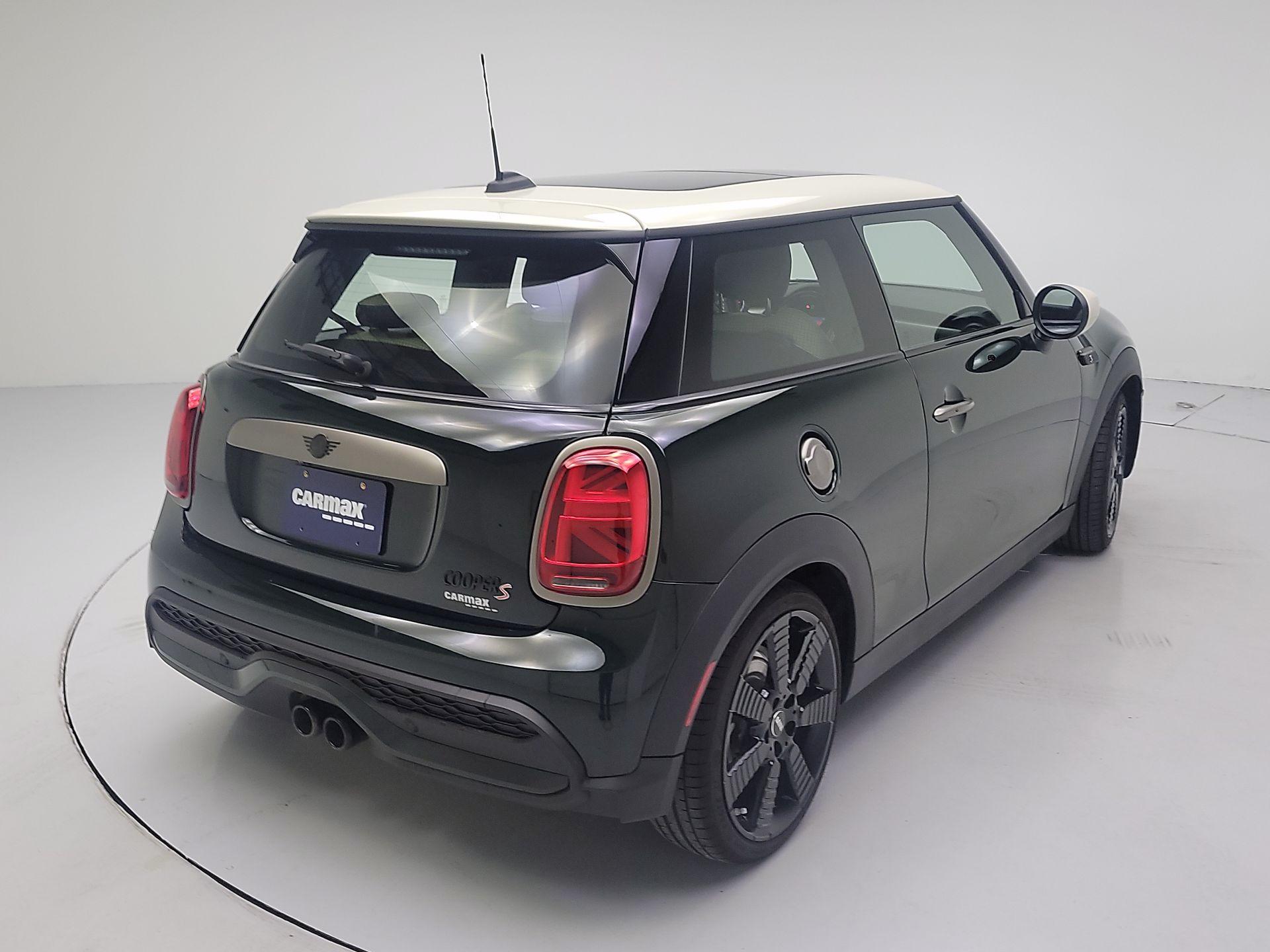 Thumbnail: 2023 MINI Cooper Hardtop - 5