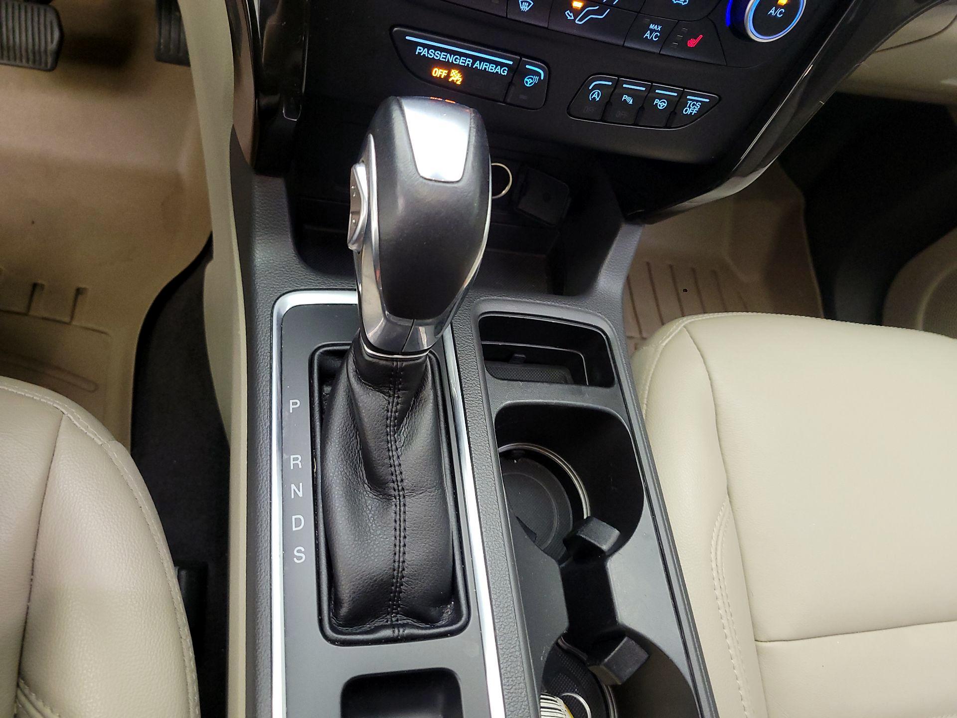 Thumbnail: 2018 Ford Escape - 16