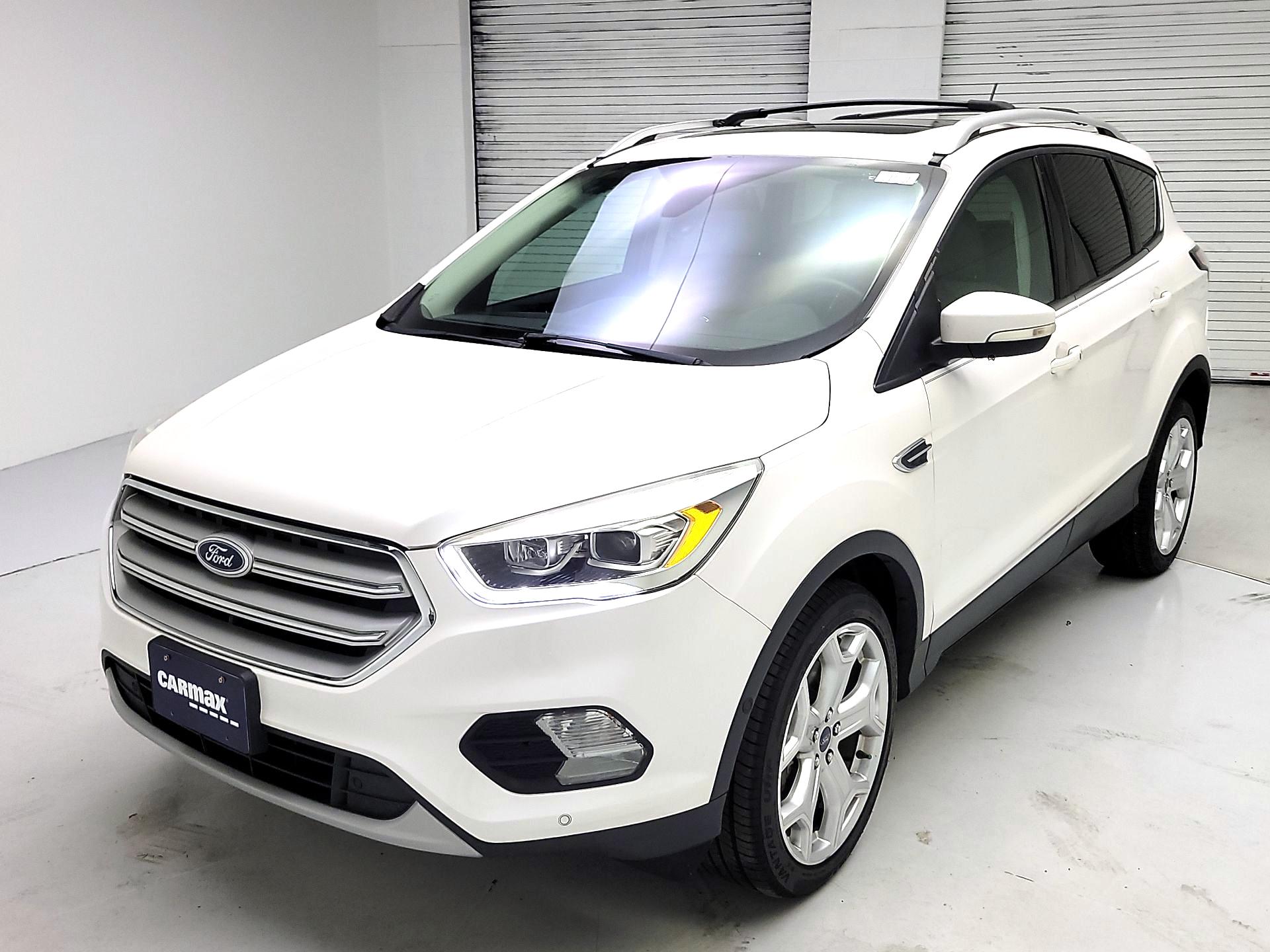 Thumbnail: 2018 Ford Escape - 3
