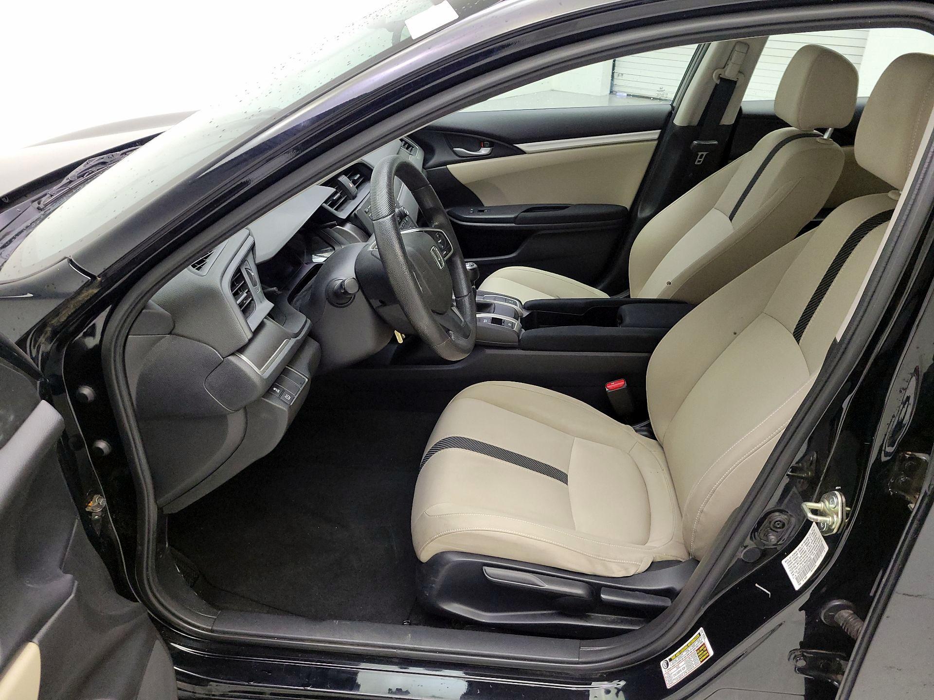 Thumbnail: 2016 Honda Civic - 9