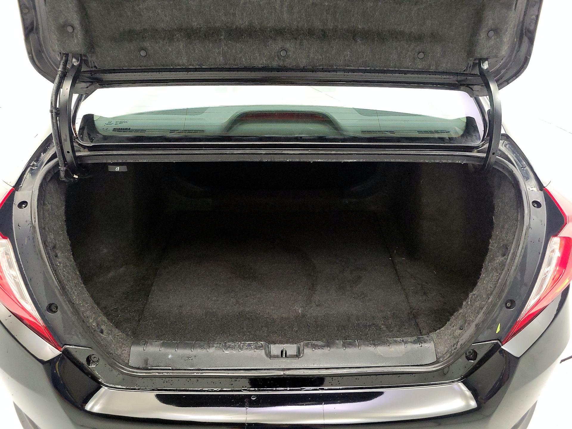 Thumbnail: 2016 Honda Civic - 17