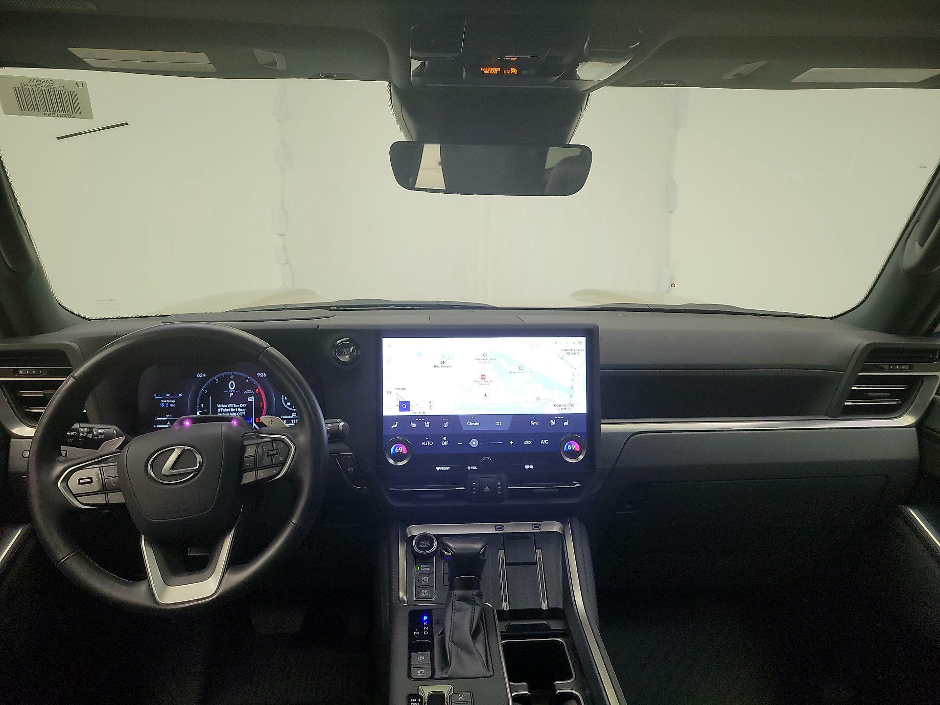 Thumbnail: 2024 Lexus GX - 8