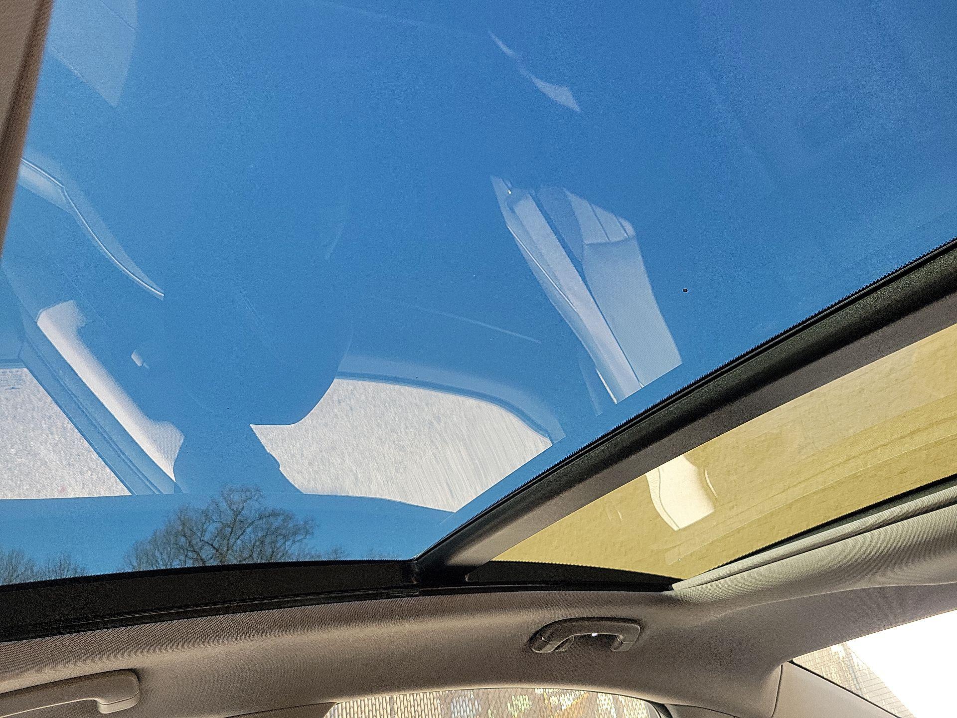 Thumbnail: 2017 Genesis G80 - 18