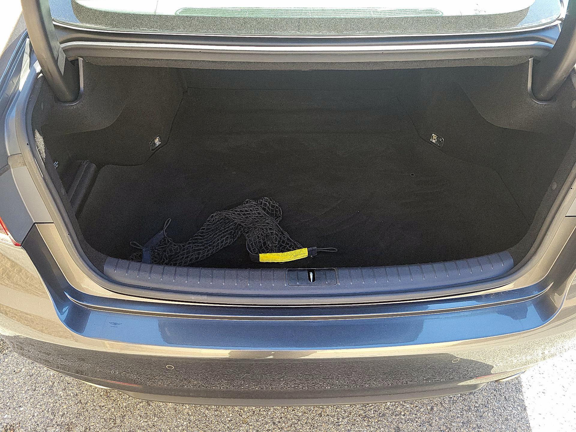 Thumbnail: 2017 Genesis G80 - 20