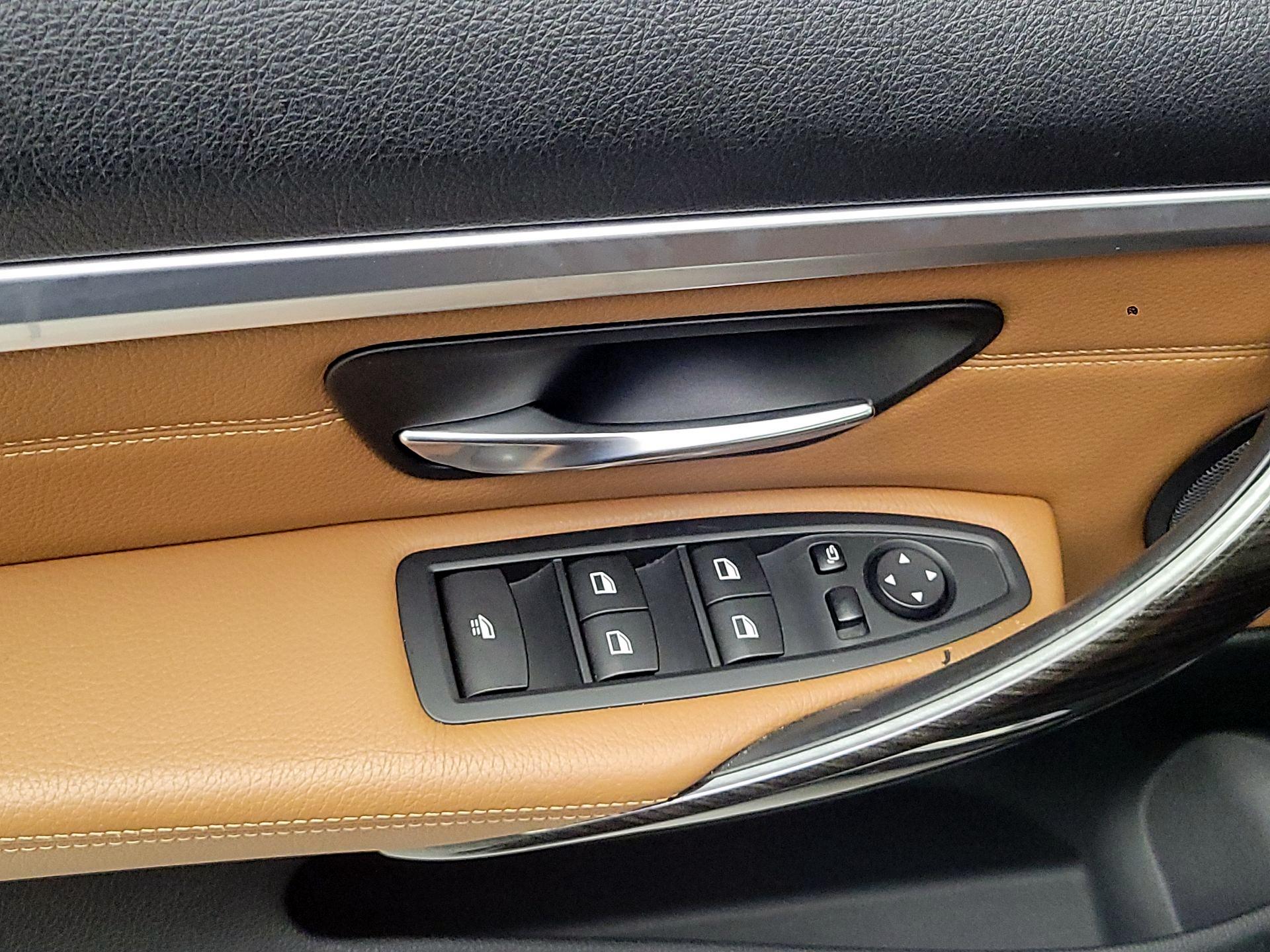 Thumbnail: 2016 BMW 4 Series - 10