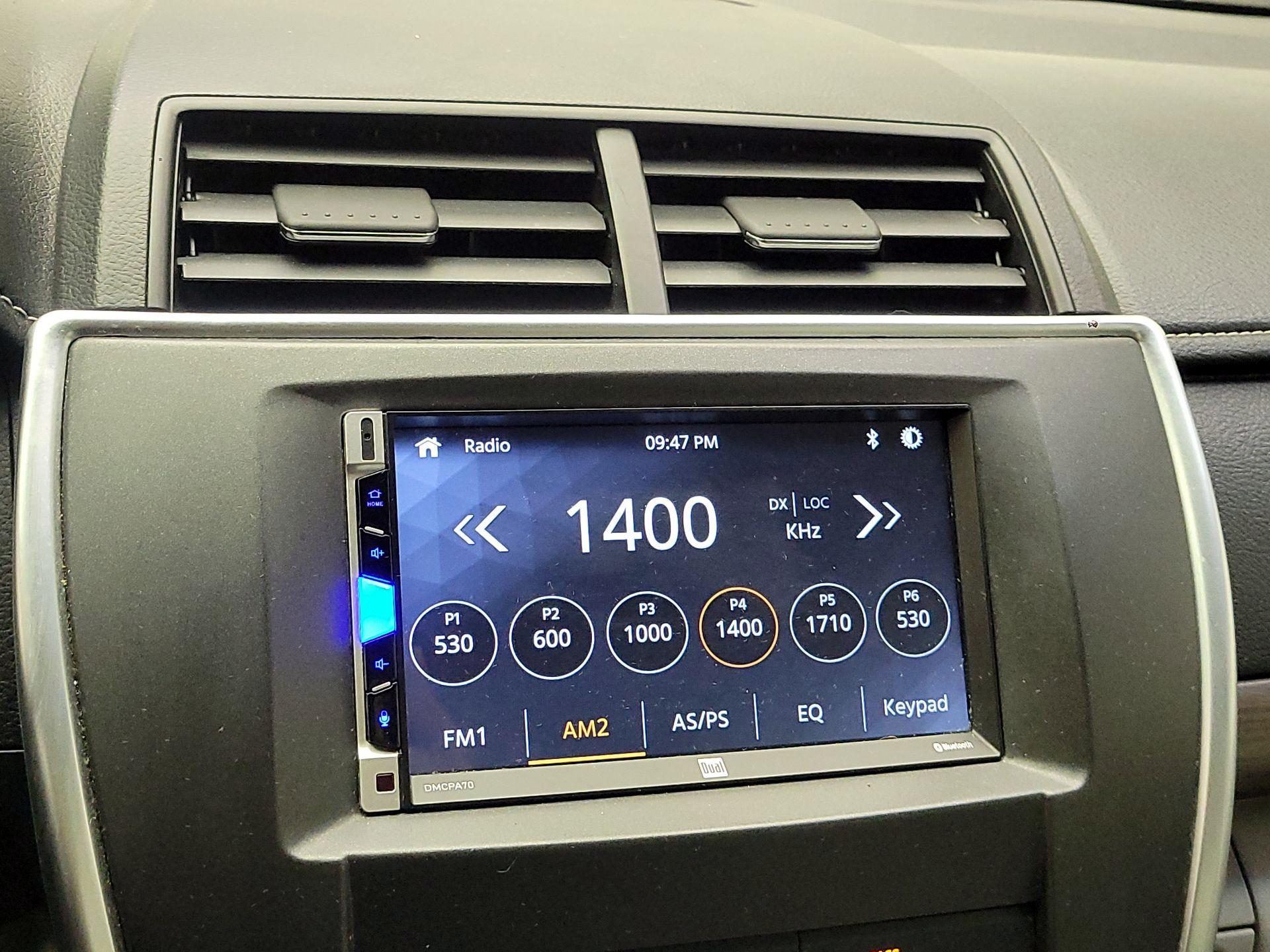 Thumbnail: 2016 Toyota Camry - 13