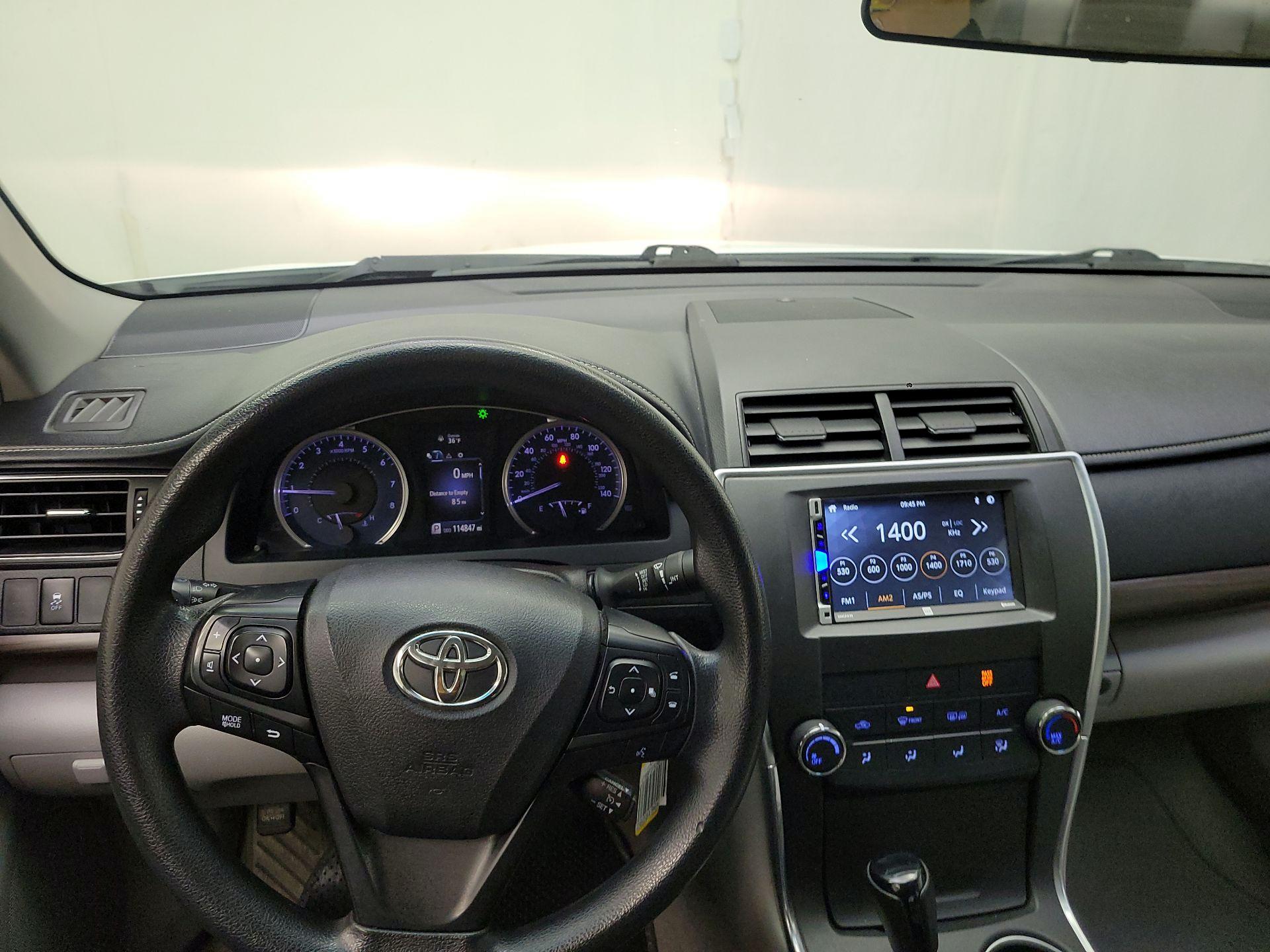 Thumbnail: 2016 Toyota Camry - 8