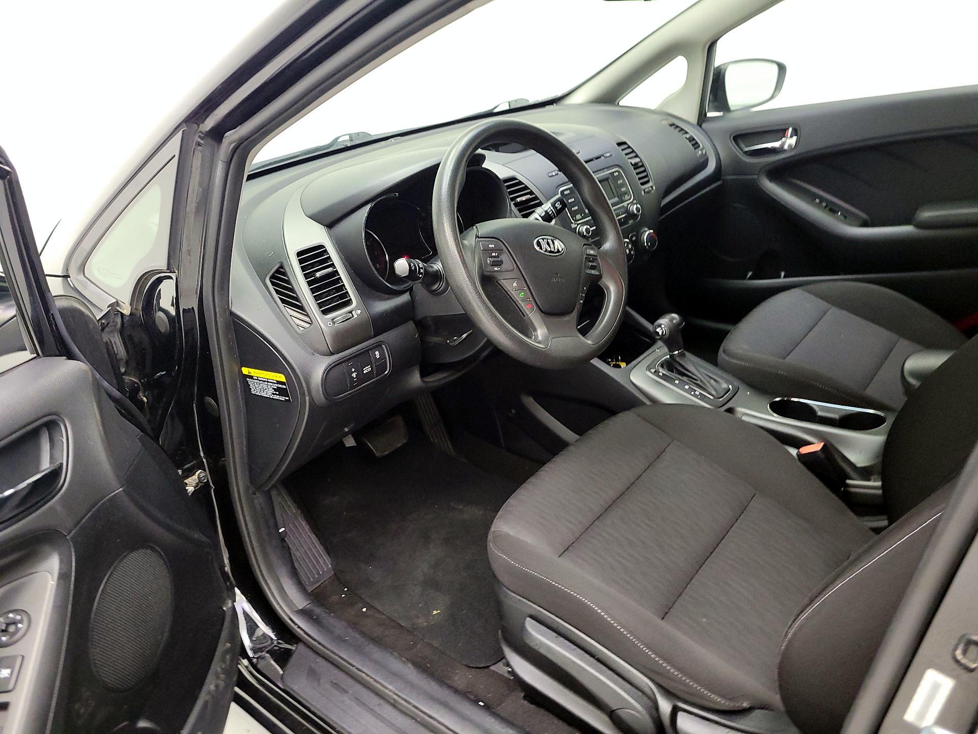 Thumbnail: 2014 Kia Forte - 9