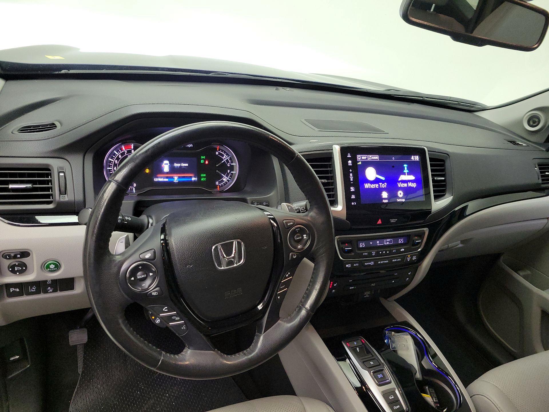 Thumbnail: 2018 Honda Pilot - 8