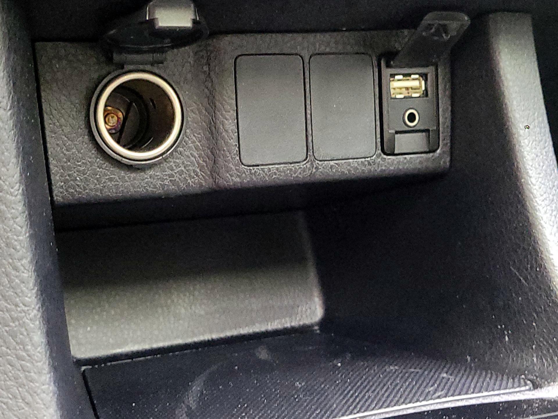 Thumbnail: 2019 Toyota Corolla - 16