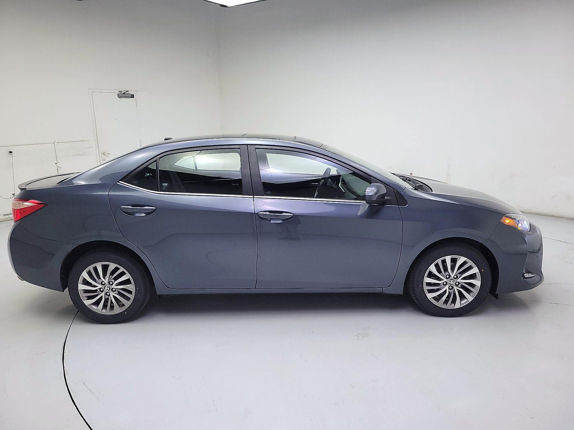 Thumbnail: 2019 Toyota Corolla - 4