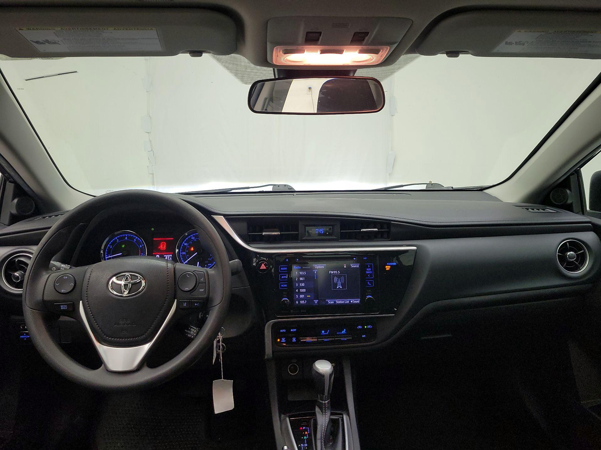 Thumbnail: 2019 Toyota Corolla - 8