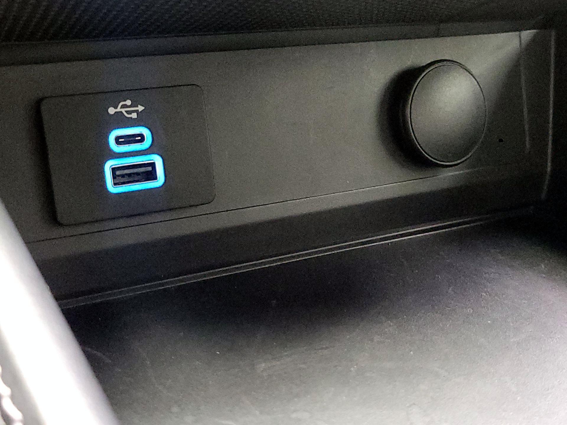 Thumbnail: 2025 Ford Mustang - 17