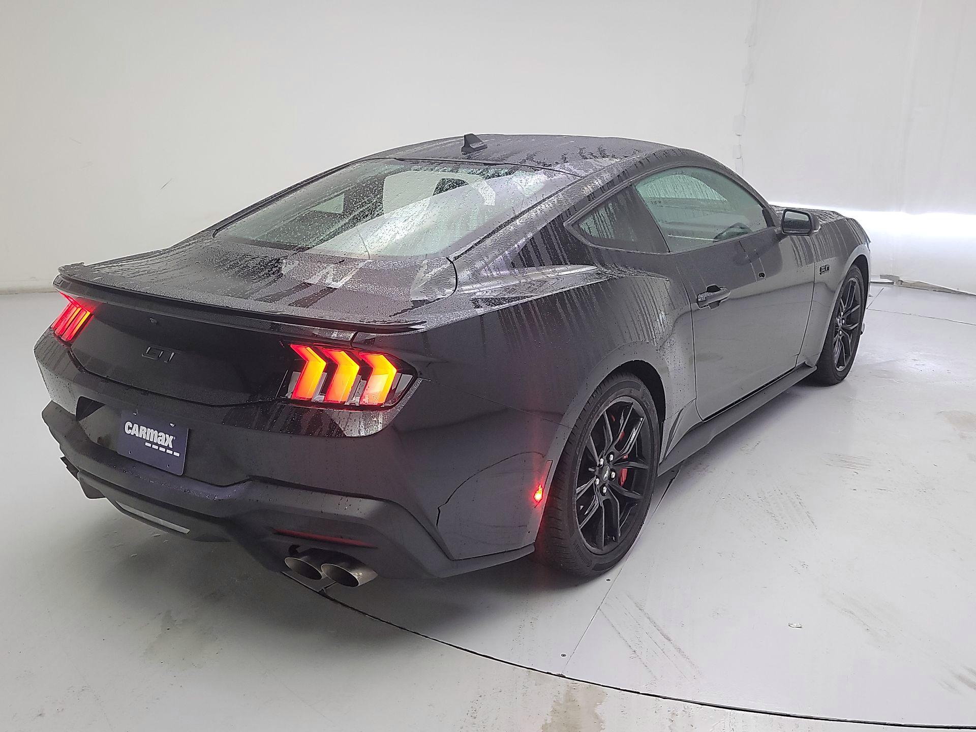 Thumbnail: 2025 Ford Mustang - 5