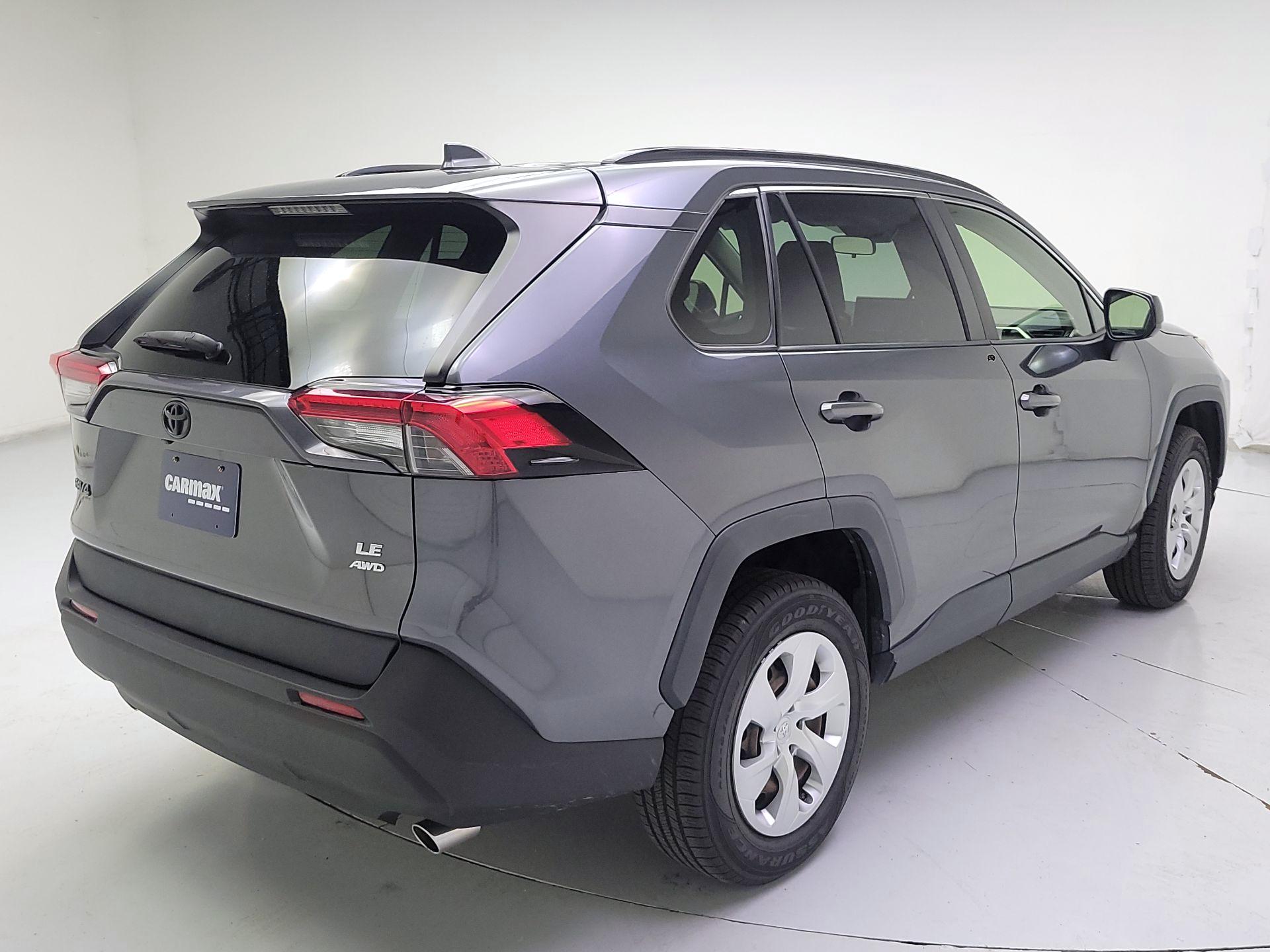 Thumbnail: 2019 Toyota RAV4 - 5