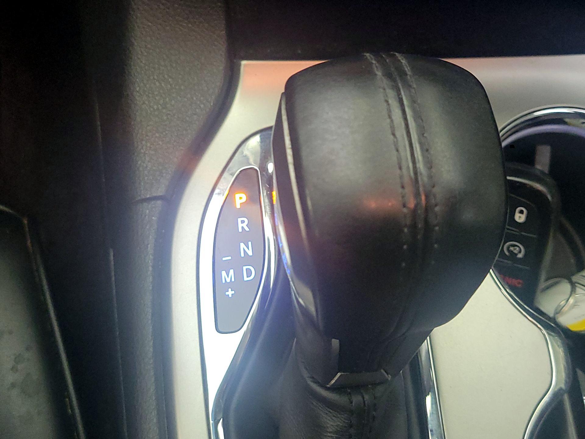 Thumbnail: 2017 Jeep Grand Cherokee - 16