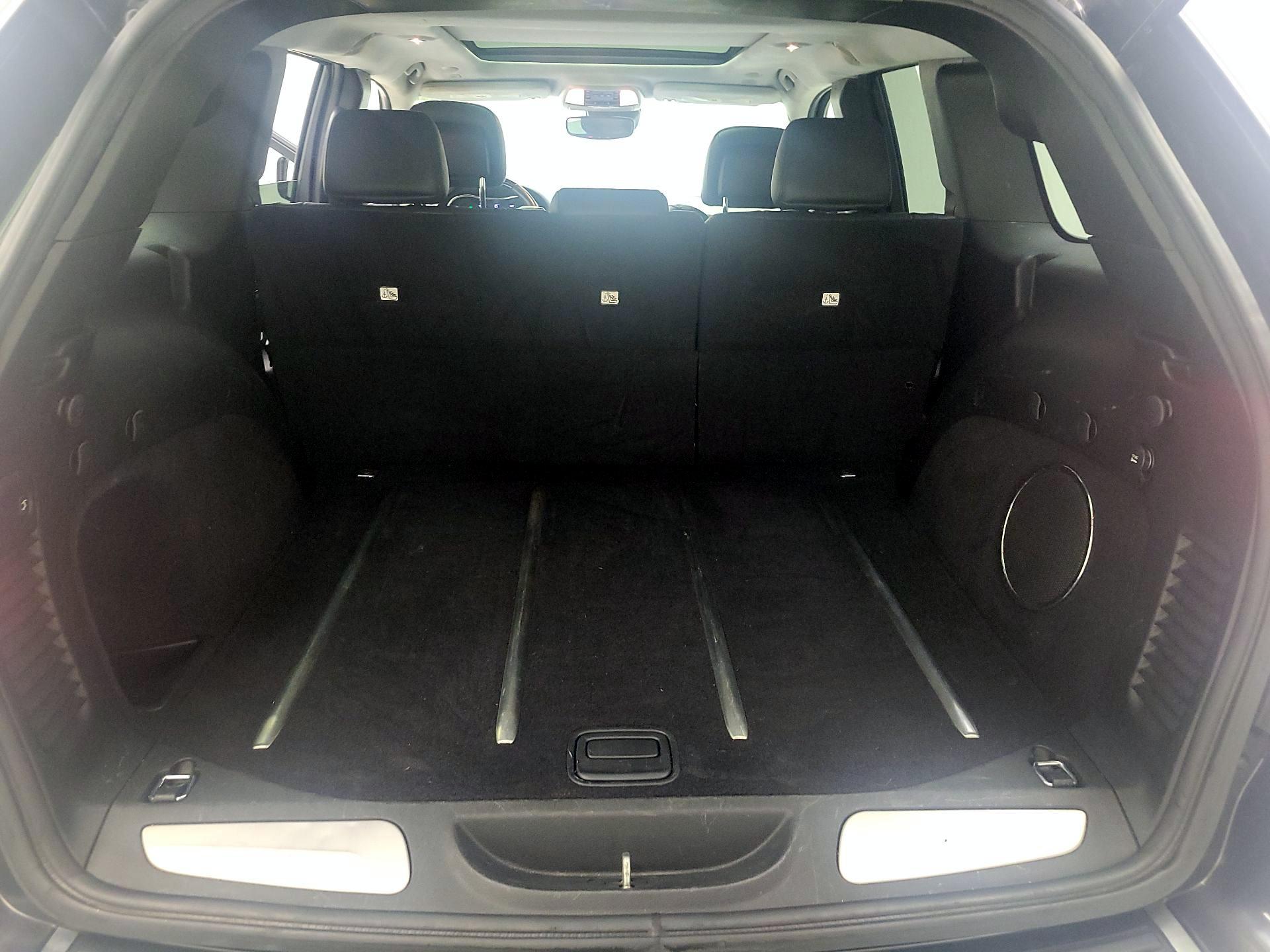 Thumbnail: 2017 Jeep Grand Cherokee - 20