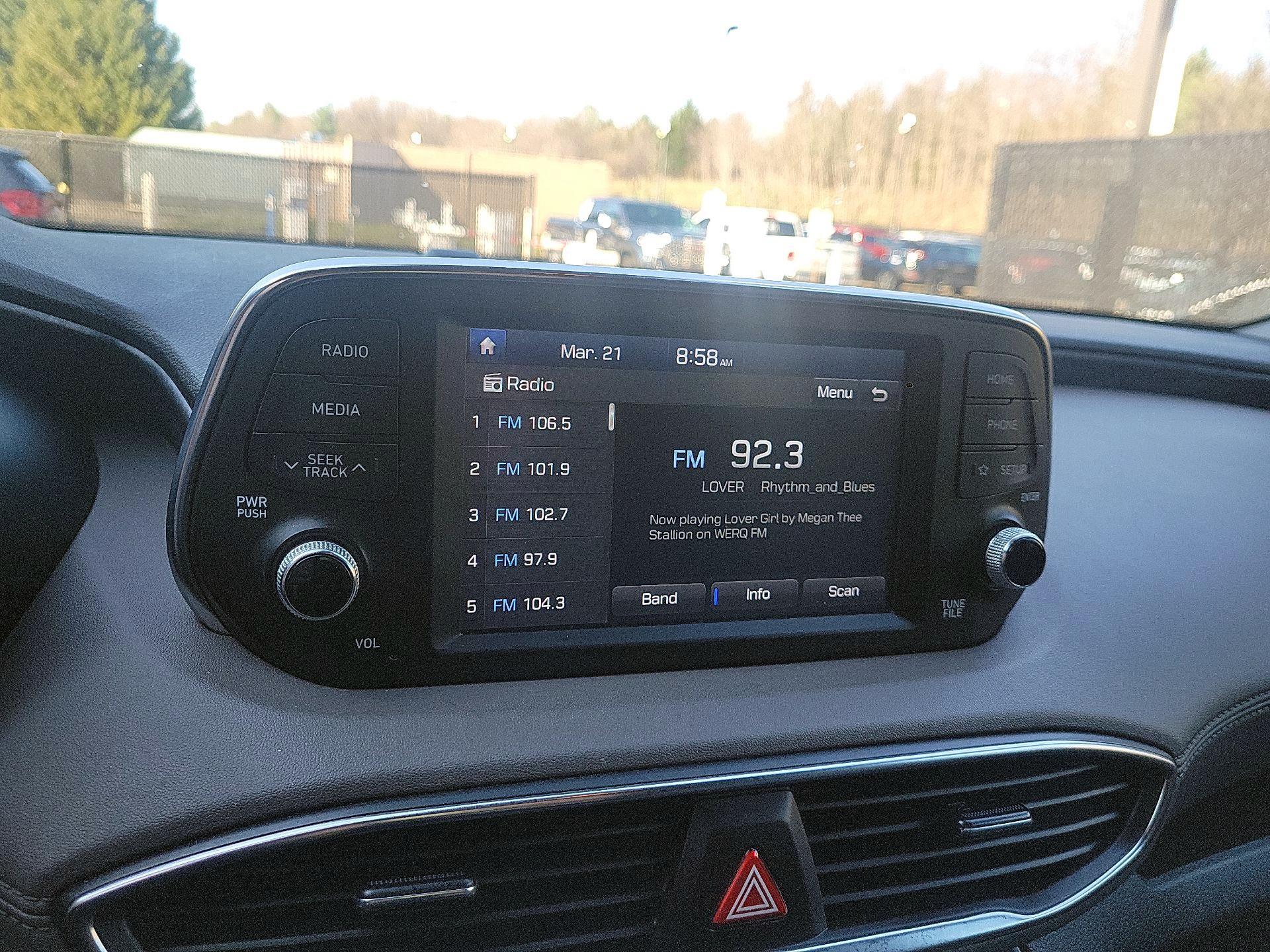 Thumbnail: 2019 Hyundai Santa Fe - 13