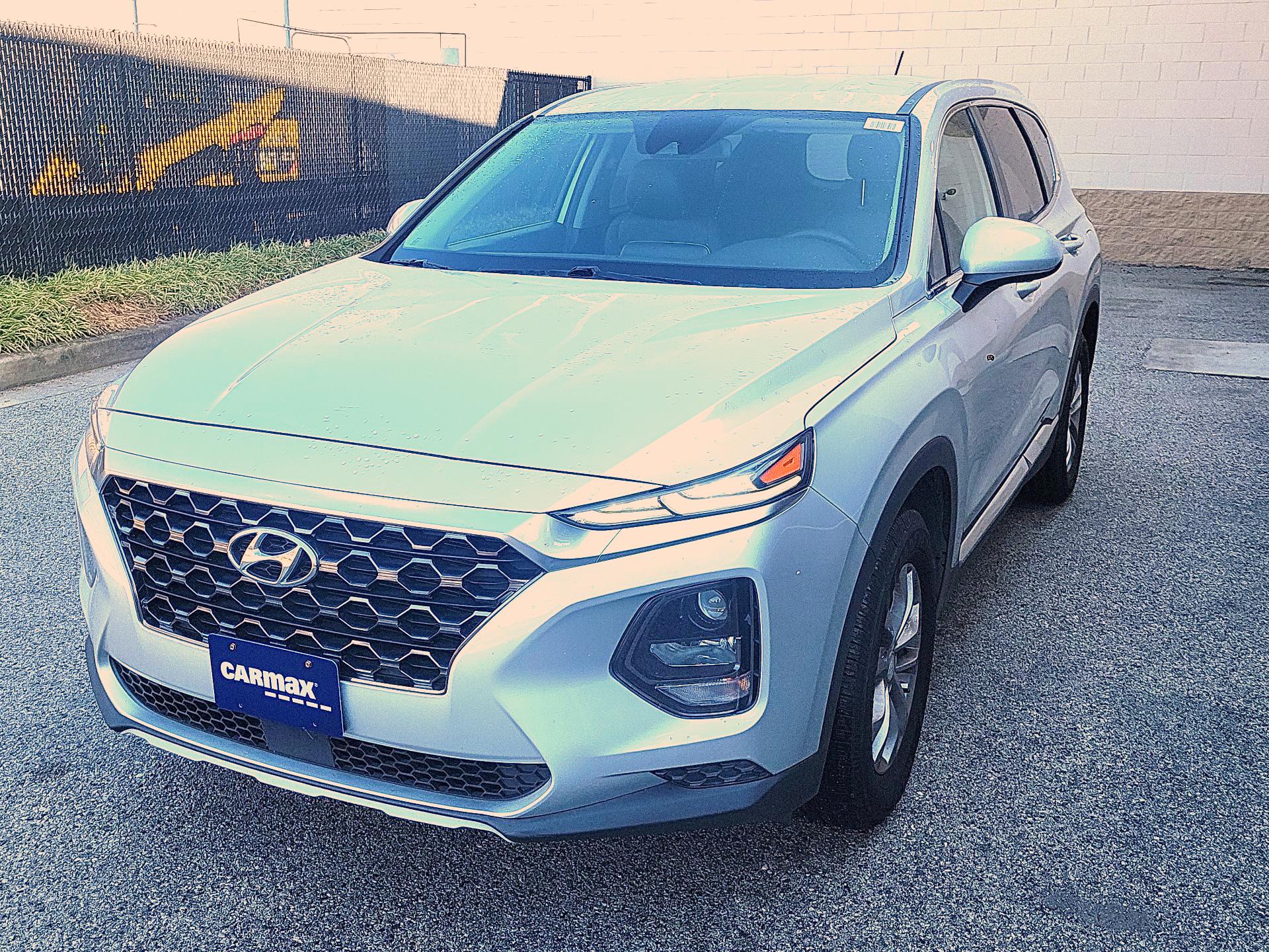 Thumbnail: 2019 Hyundai Santa Fe - 3