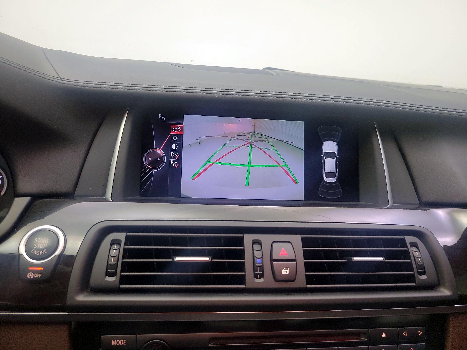 Thumbnail: 2015 BMW 5 Series - 13