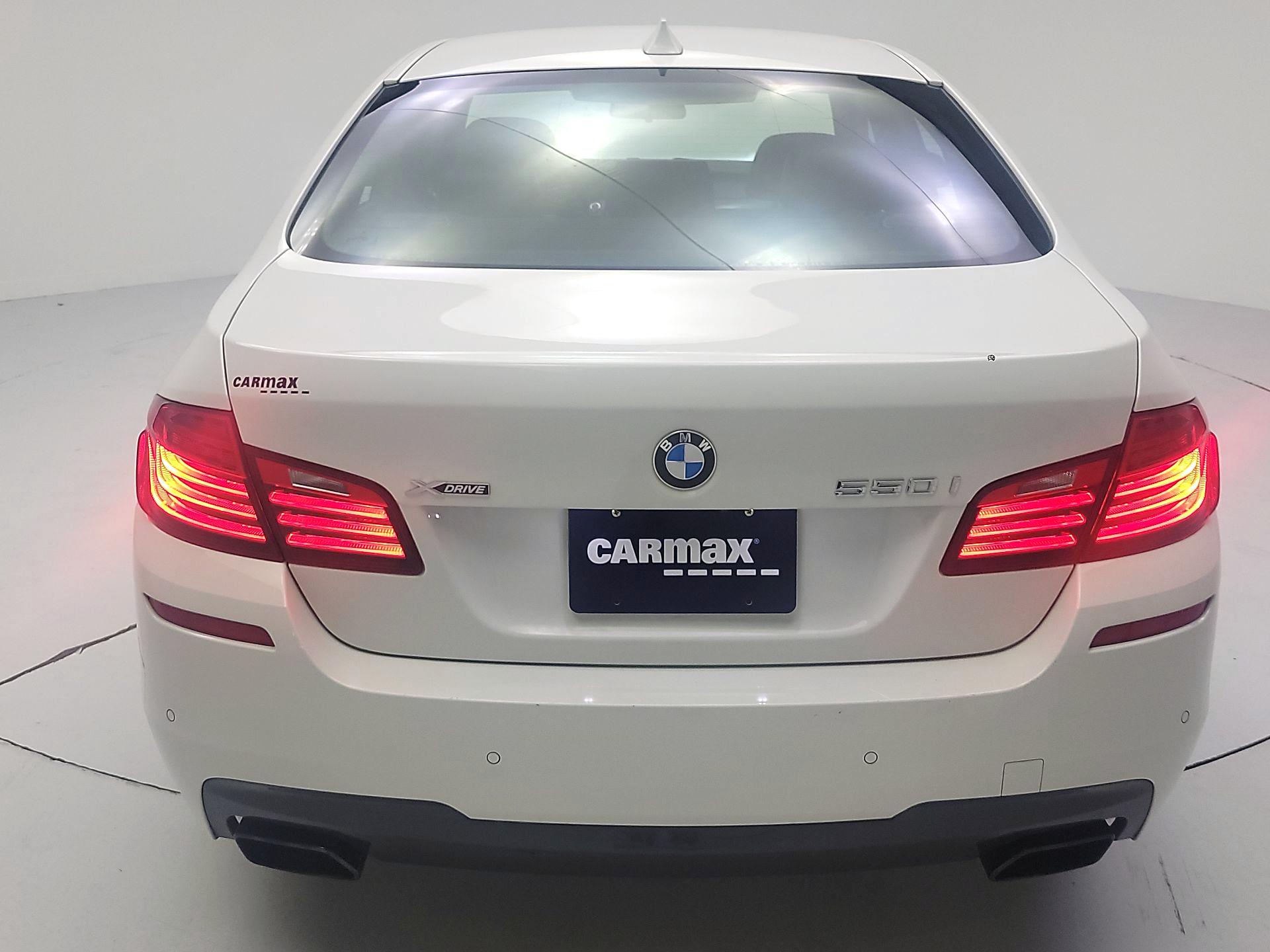 Thumbnail: 2015 BMW 5 Series - 6