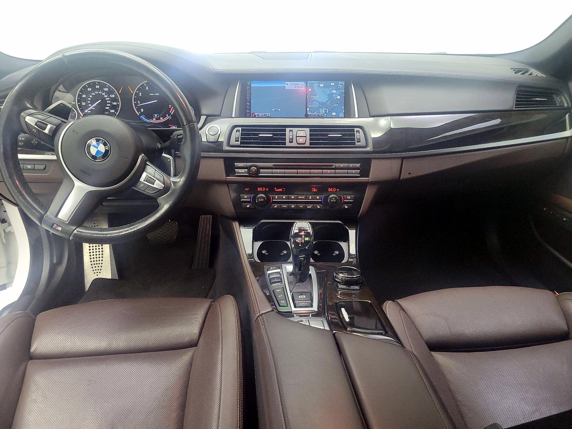 Thumbnail: 2015 BMW 5 Series - 8