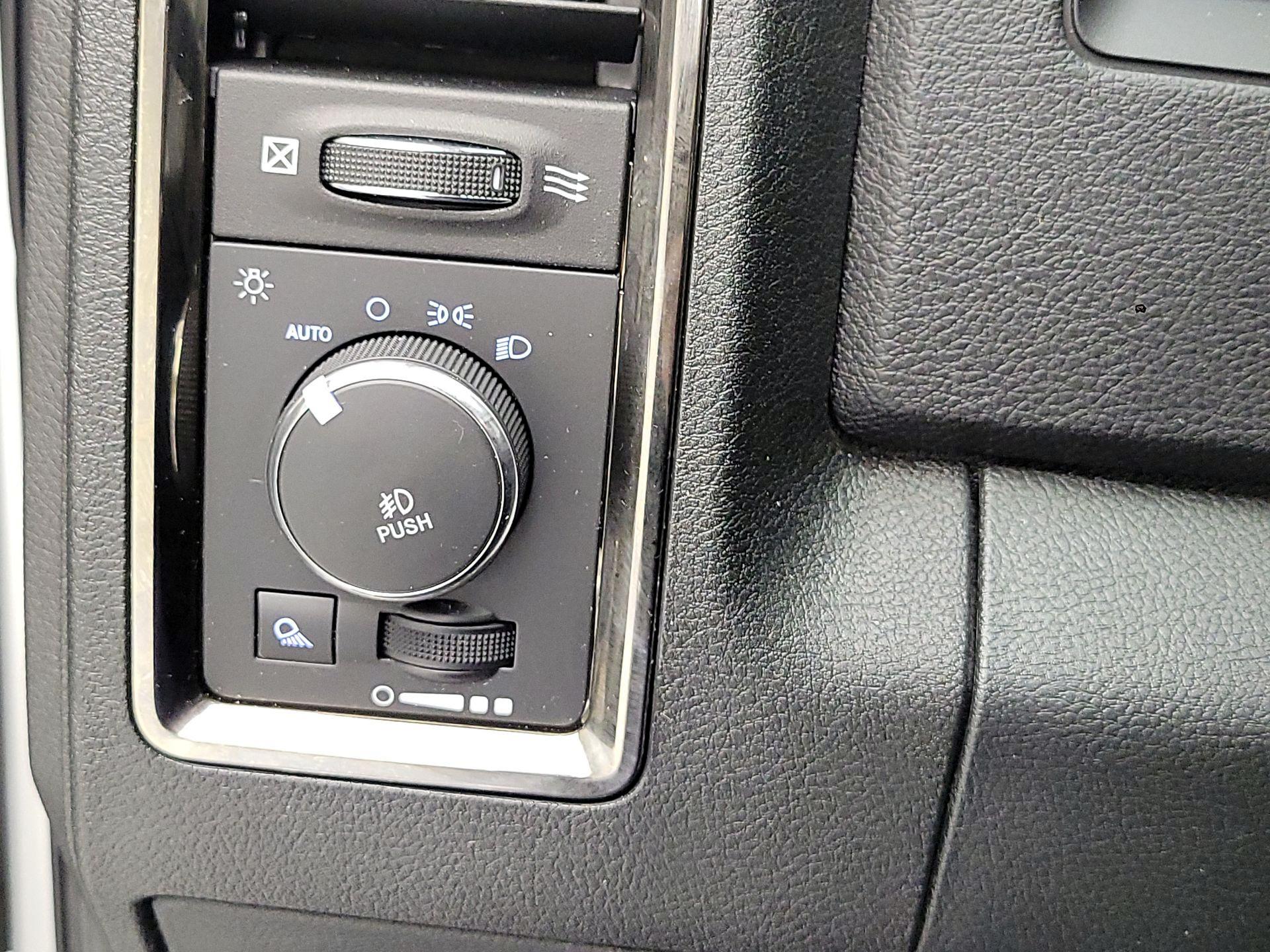 Thumbnail: 2016 RAM 1500 - 11