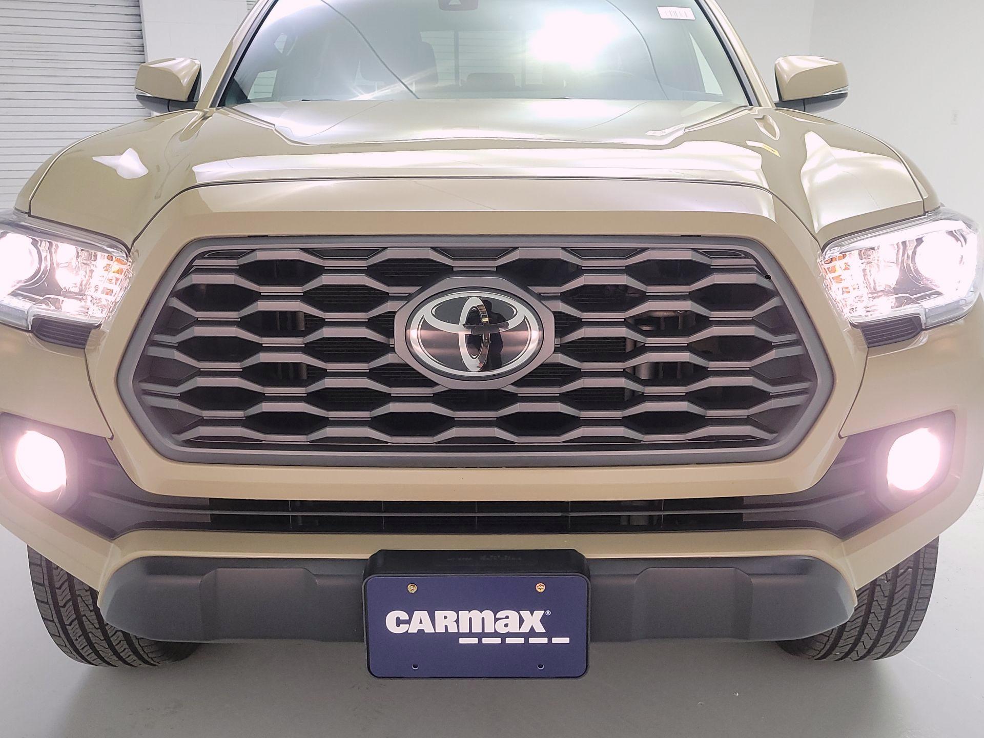 Thumbnail: 2020 Toyota Tacoma - 2