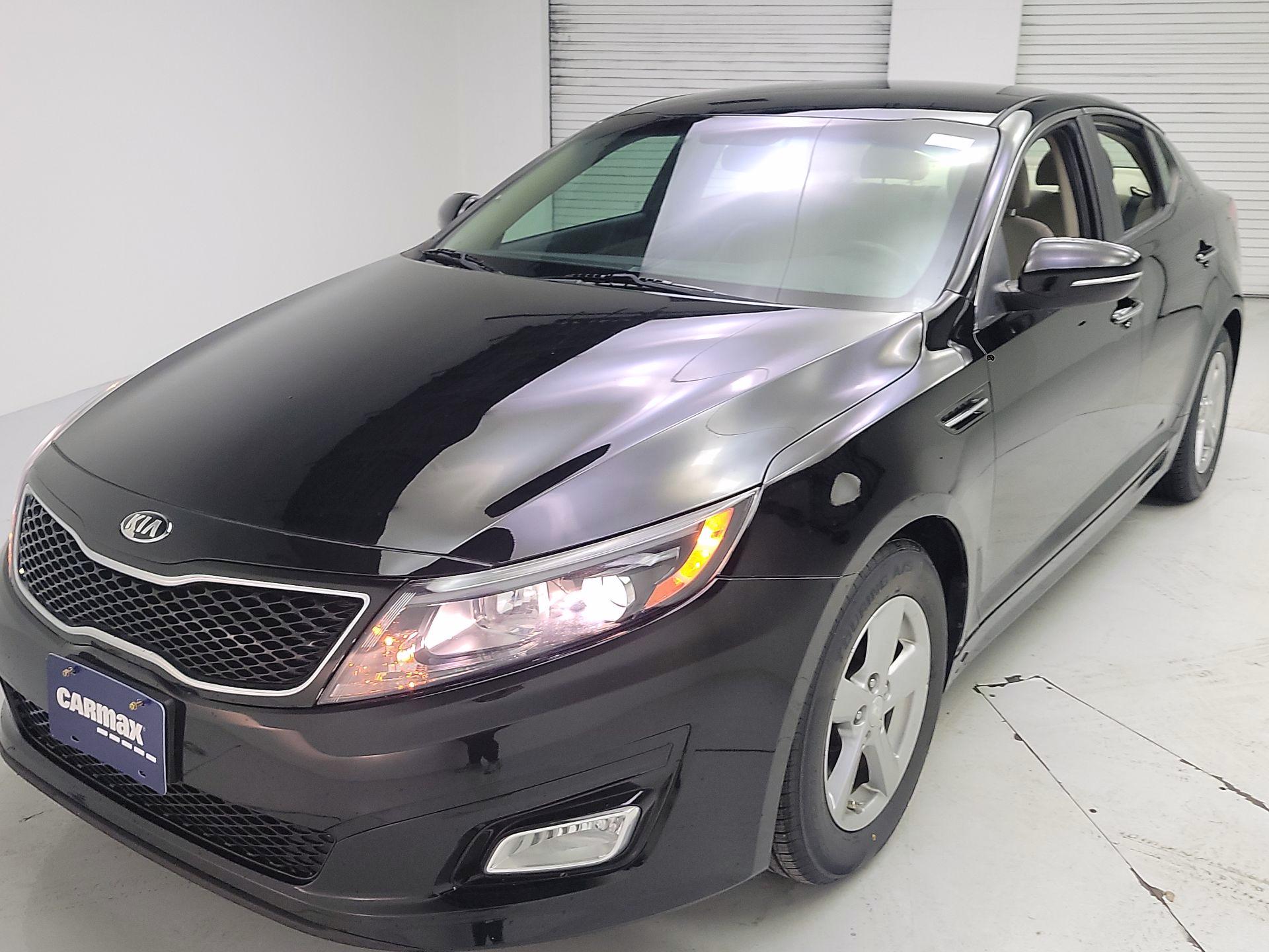 Thumbnail: 2015 Kia Optima - 3