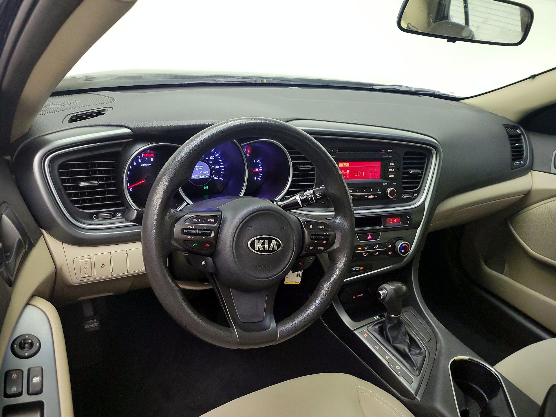 Thumbnail: 2015 Kia Optima - 8