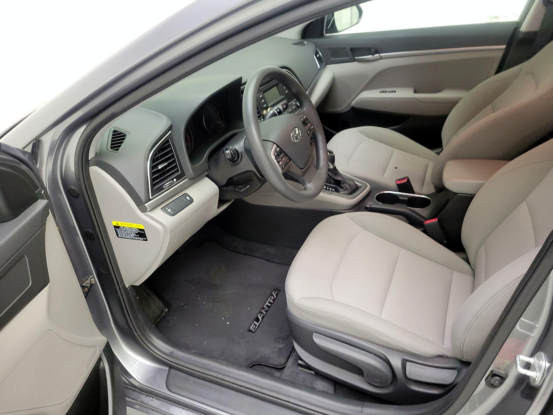 Thumbnail: 2018 Hyundai Elantra - 9