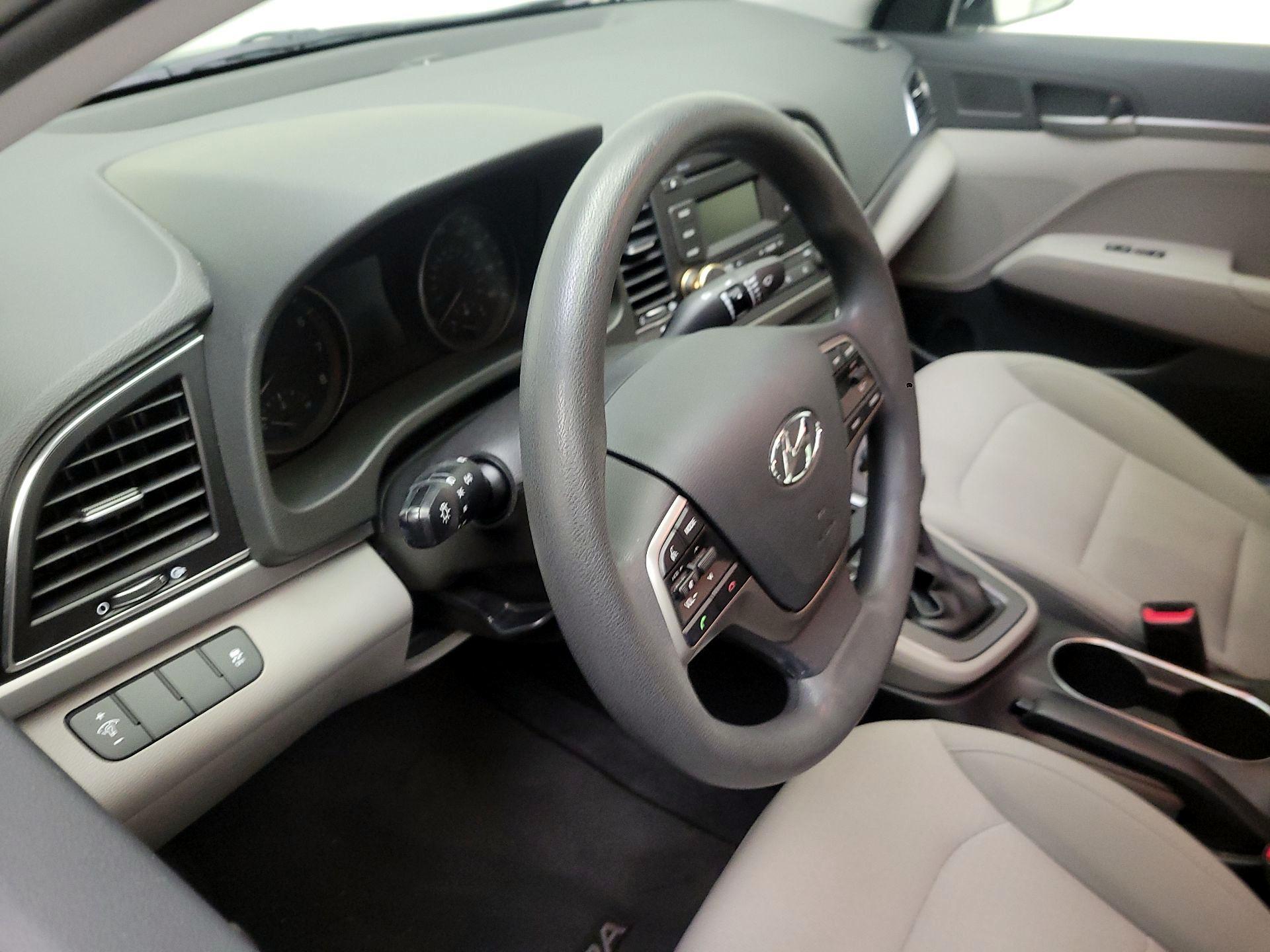 Thumbnail: 2018 Hyundai Elantra - 8