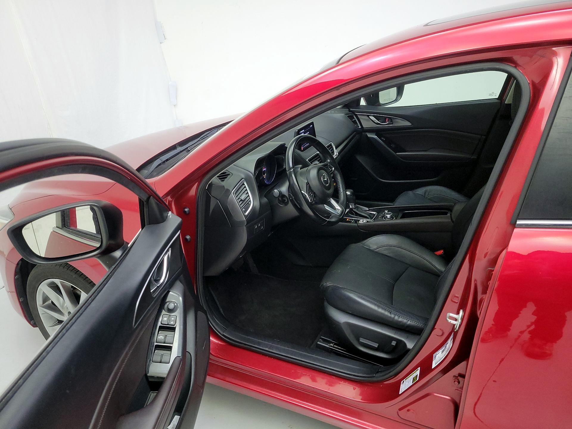 Thumbnail: 2018 Mazda Mazda3 - 9